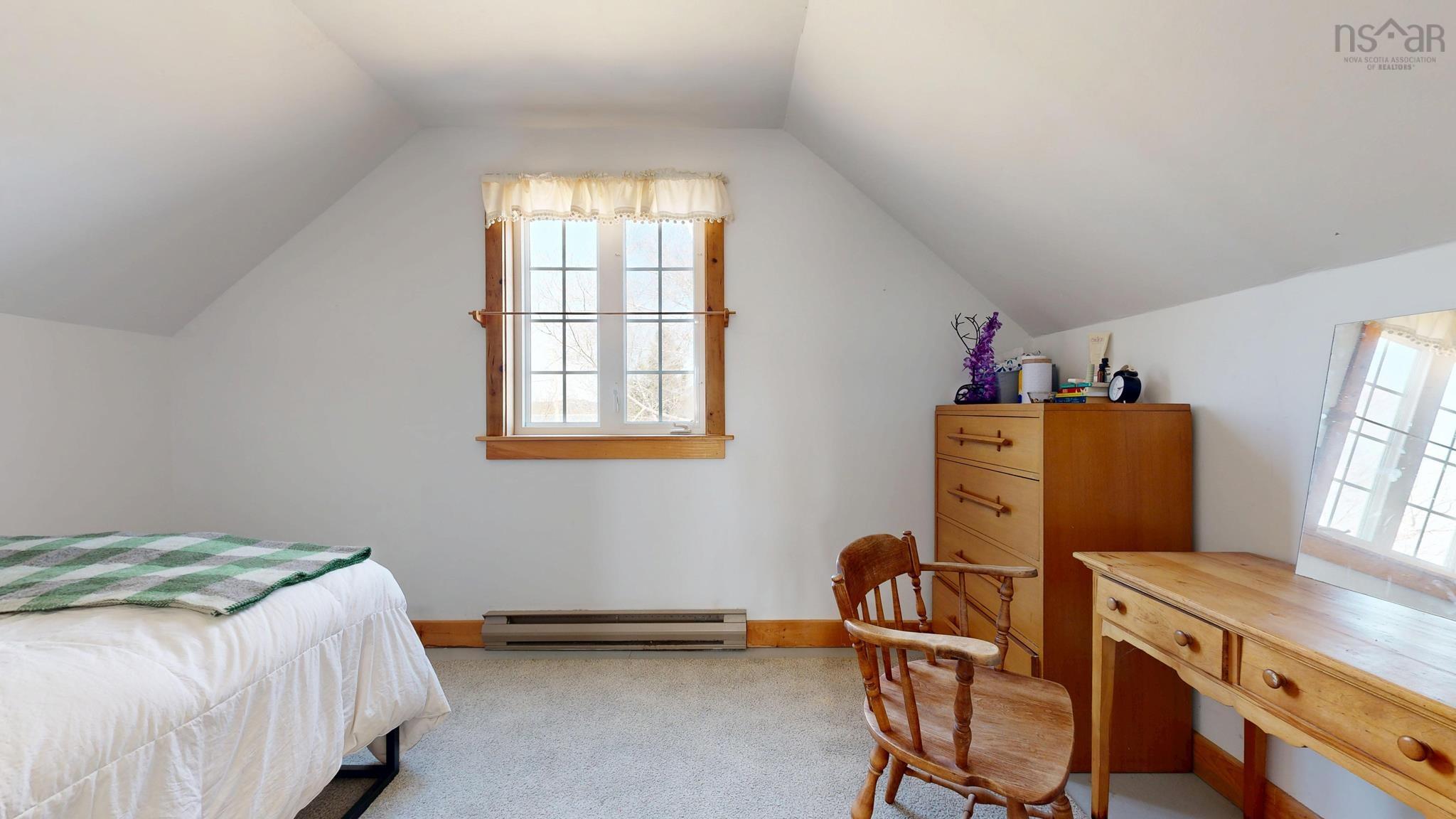$599,900.00: 430 Green Bay Road, Green Bay