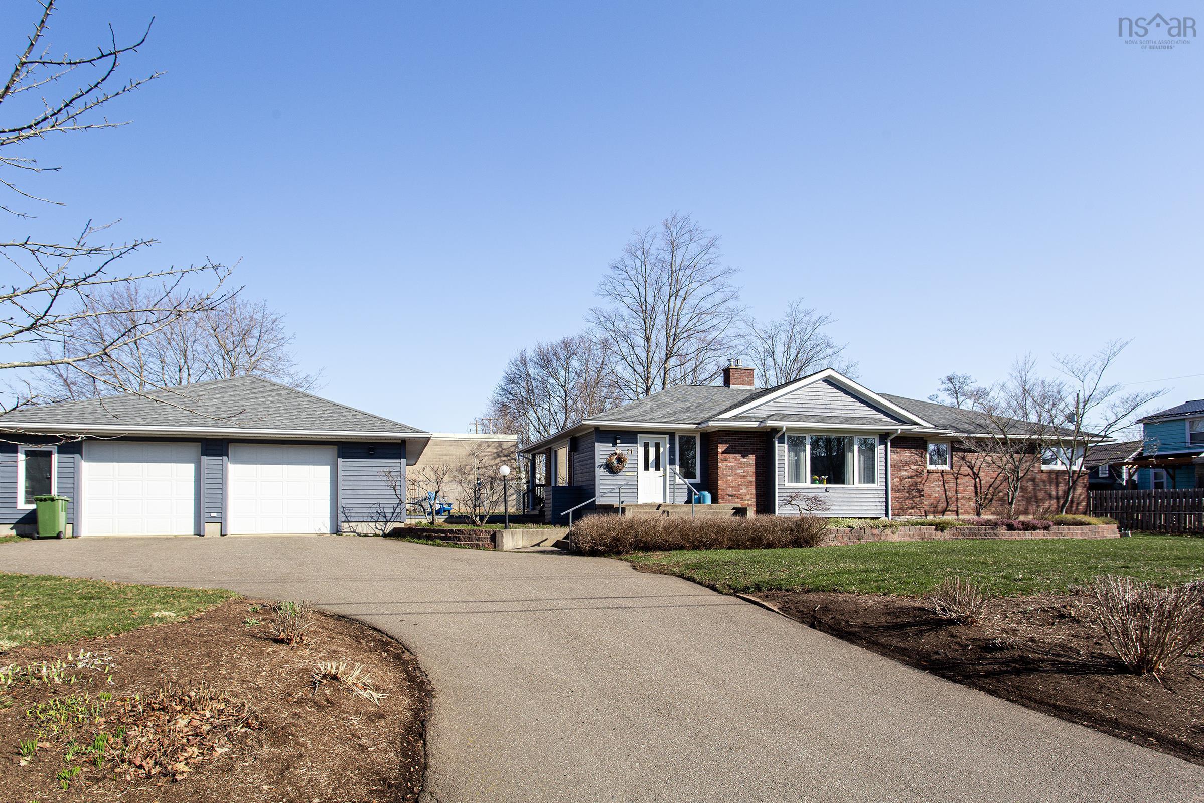 $389,000.00: 21 Spring Garden Road, Middleton