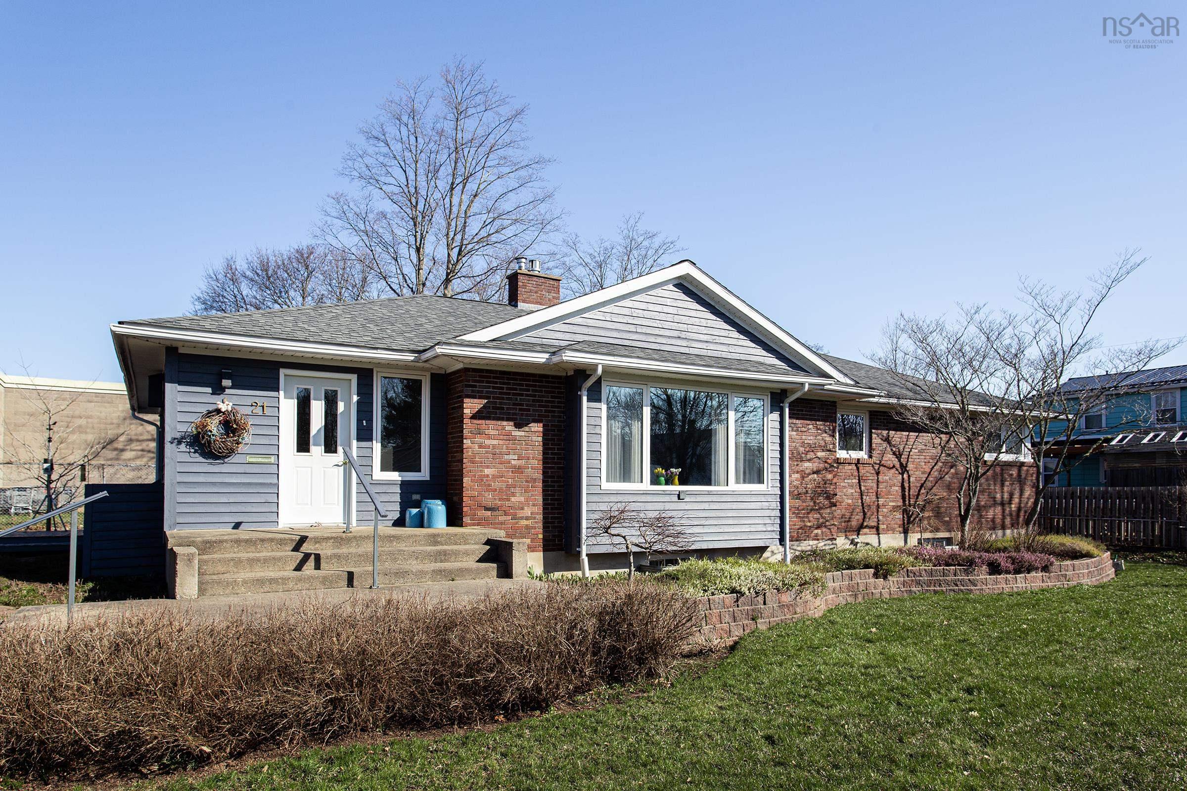 $389,000.00: 21 Spring Garden Road, Middleton