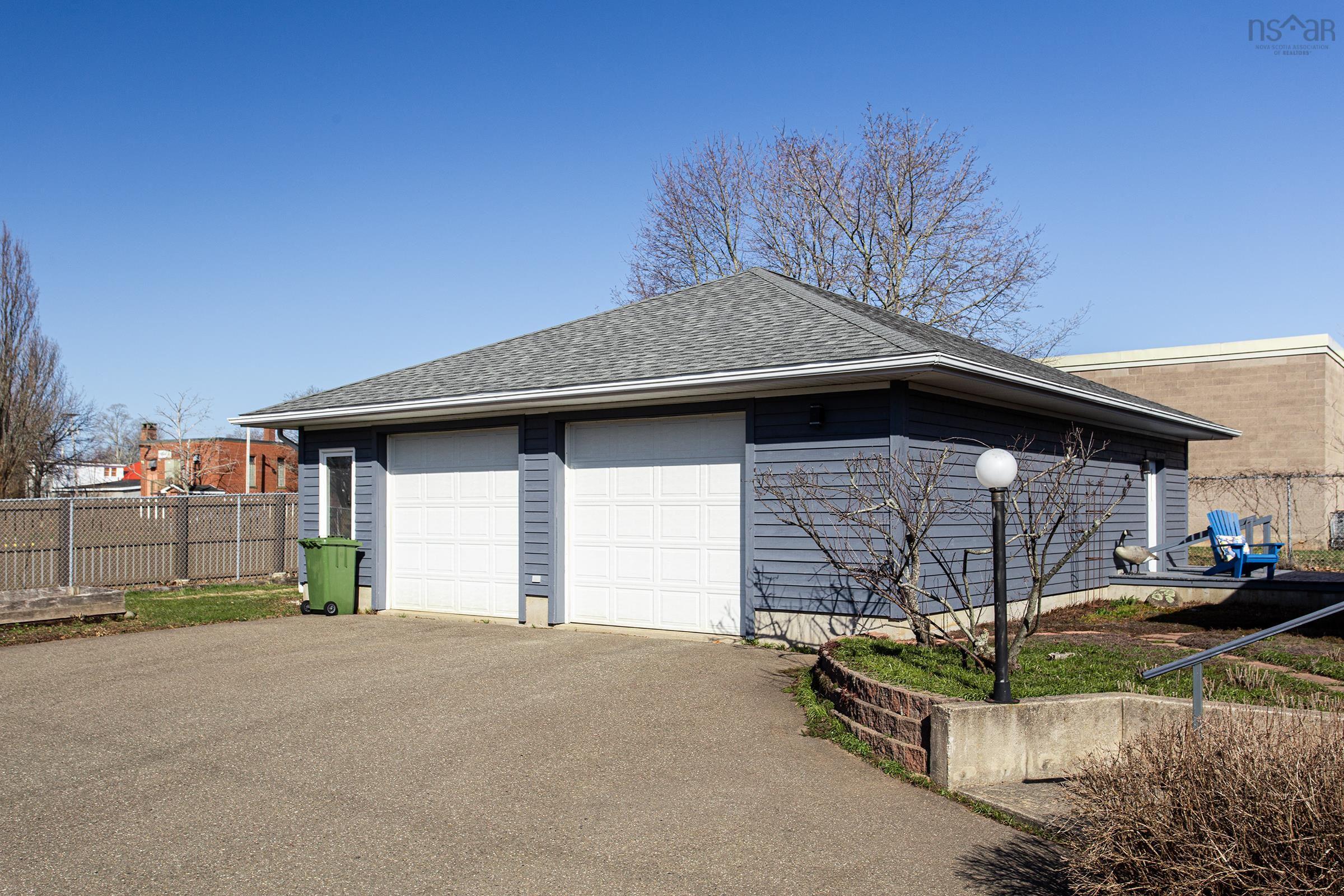 $389,000.00: 21 Spring Garden Road, Middleton