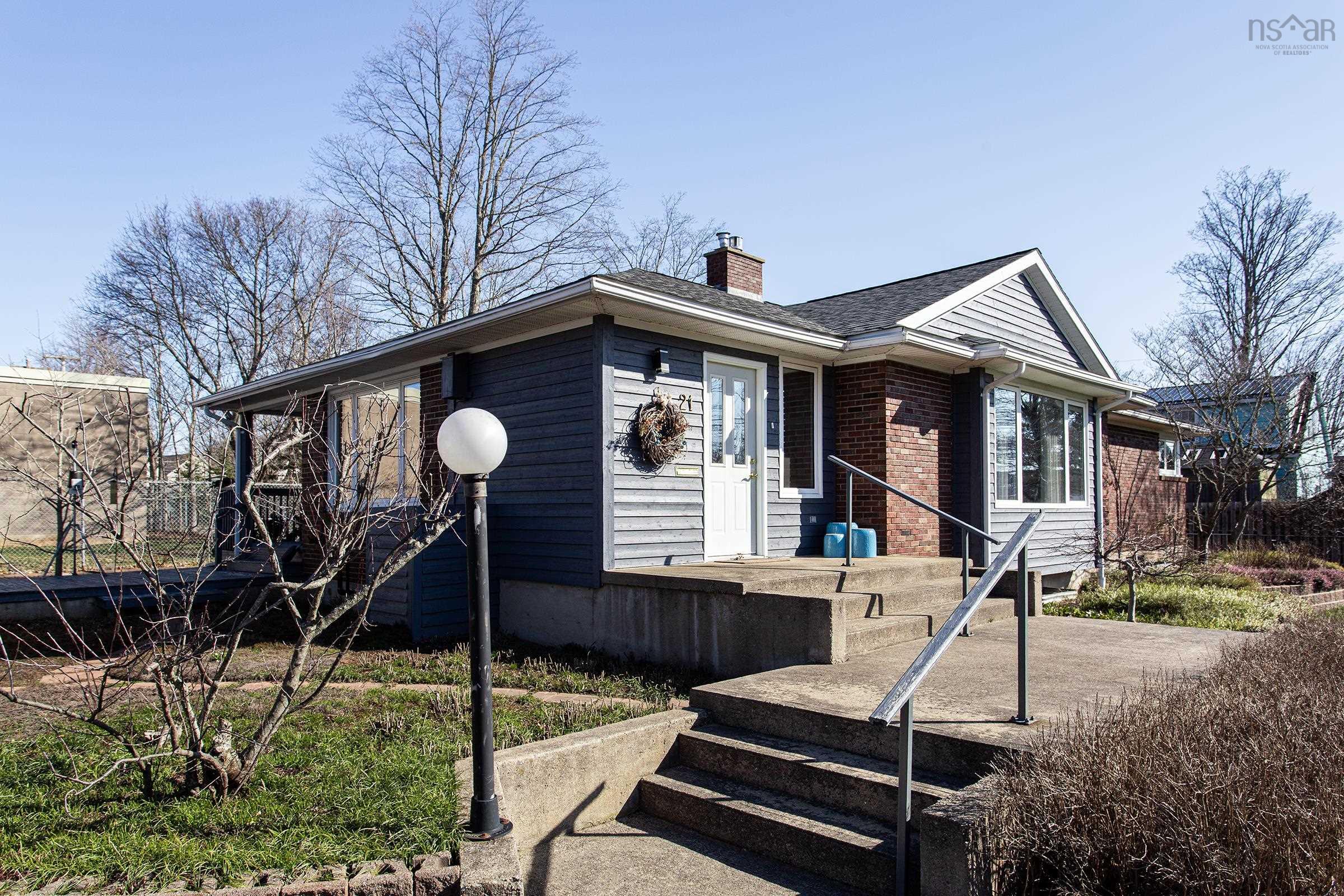 $389,000.00: 21 Spring Garden Road, Middleton