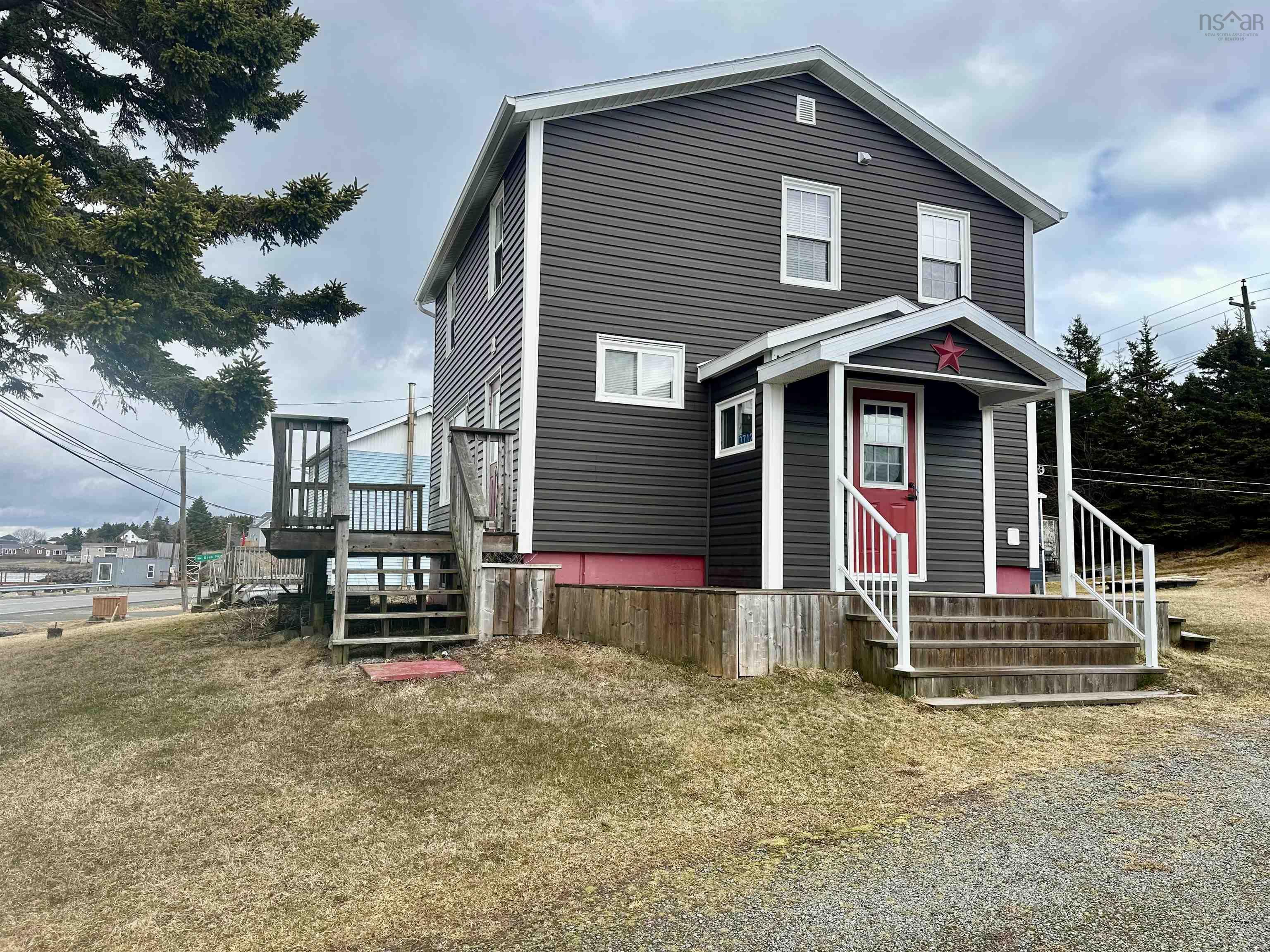 $249,999.00: 3712 Highway 206, Haut De La Baie