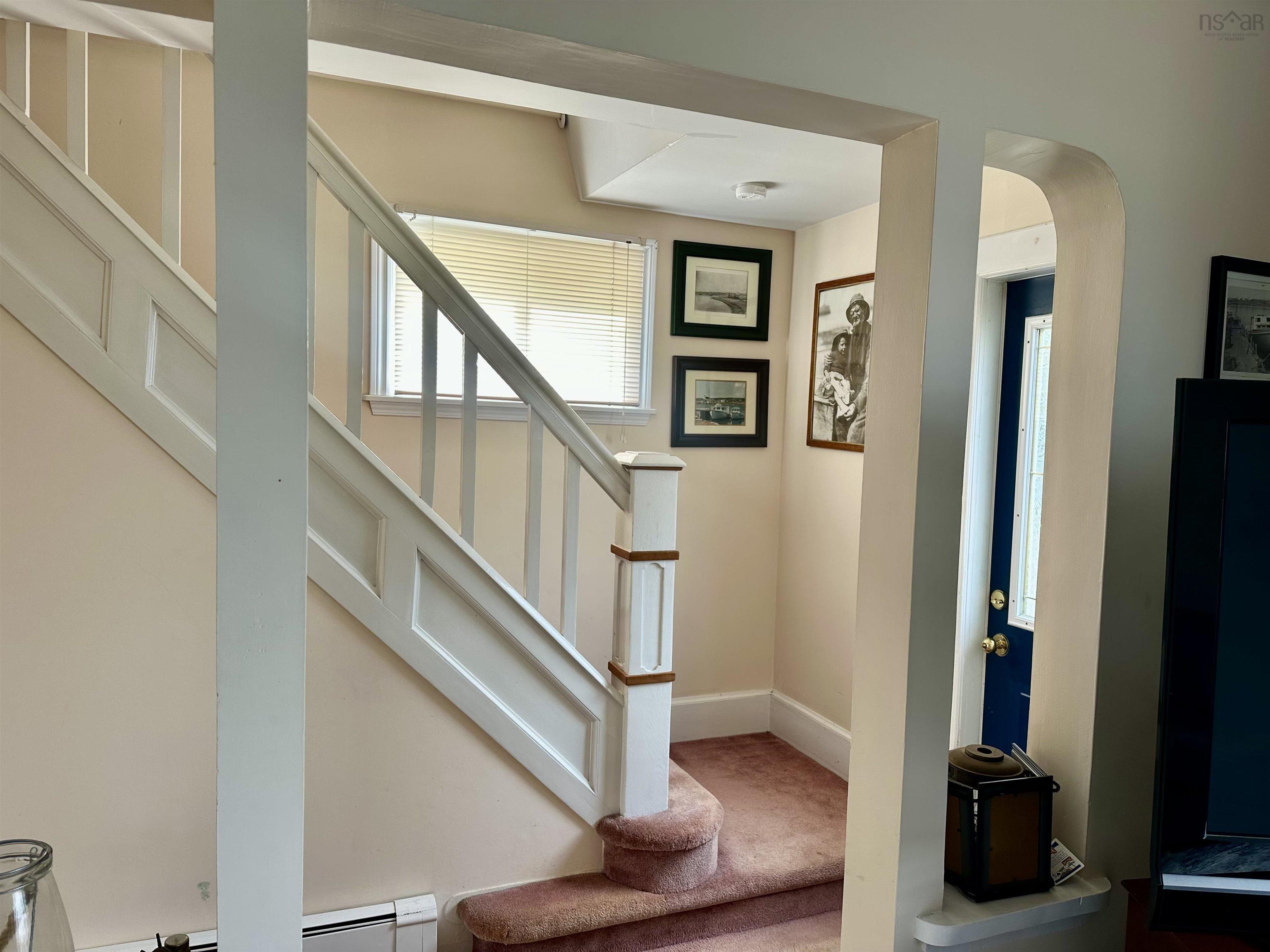 $249,999.00: 3712 Highway 206, Haut De La Baie