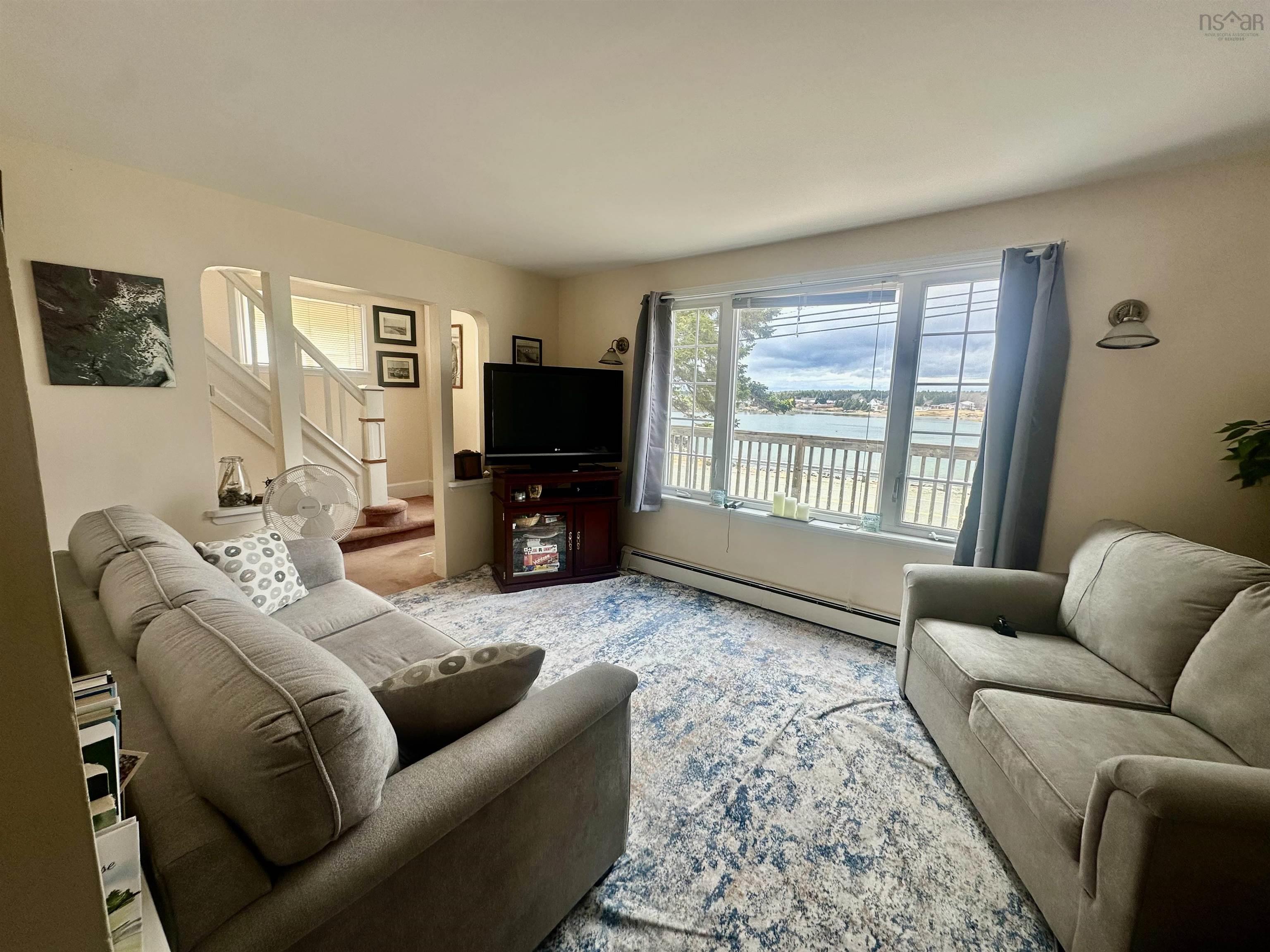 $249,999.00: 3712 Highway 206, Haut De La Baie