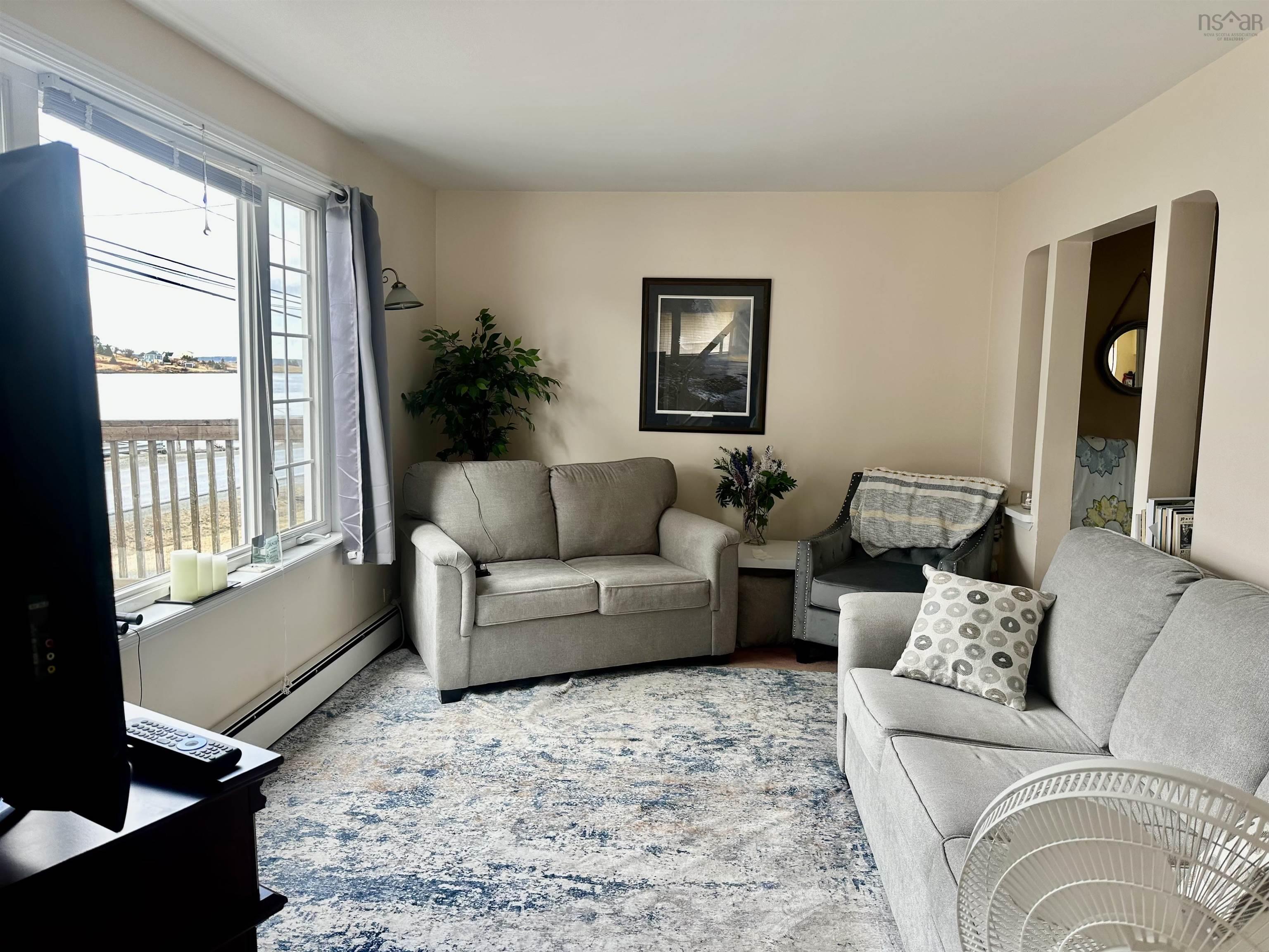$249,999.00: 3712 Highway 206, Haut De La Baie