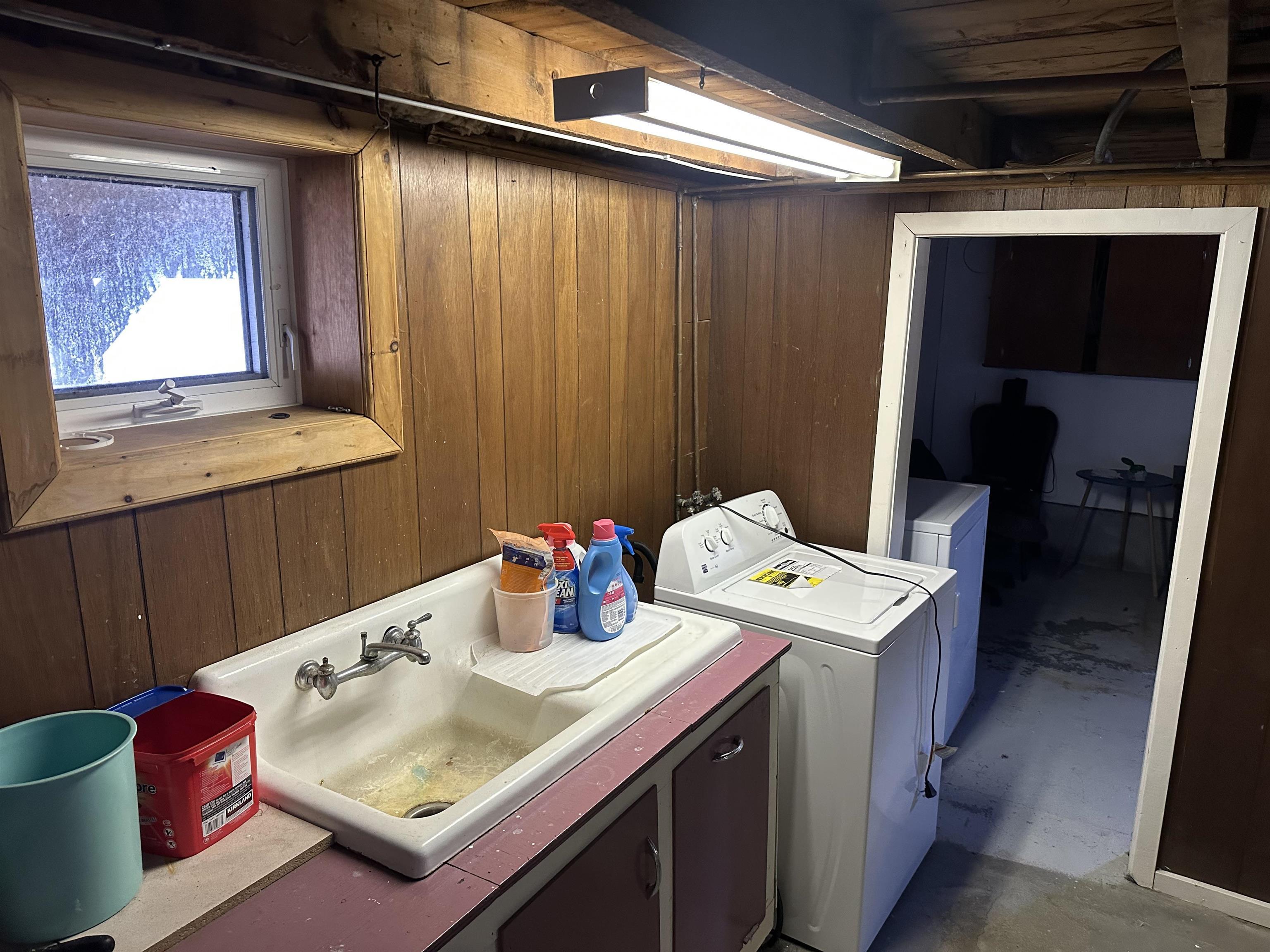 $249,999.00: 3712 Highway 206, Haut De La Baie