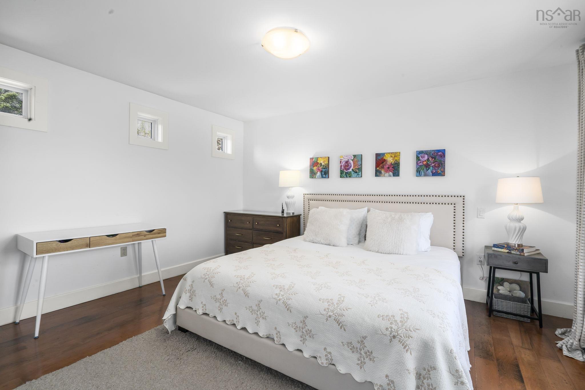 10 Schooner Cove Road, Head of St. Margarets Bay, NS (MLS 202607137)