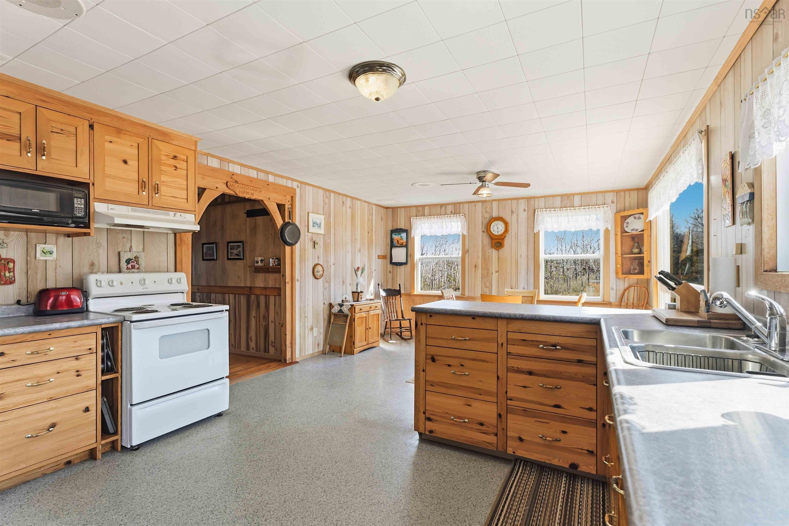$284,000.00: 2481 Broad Cove Road, Bay View