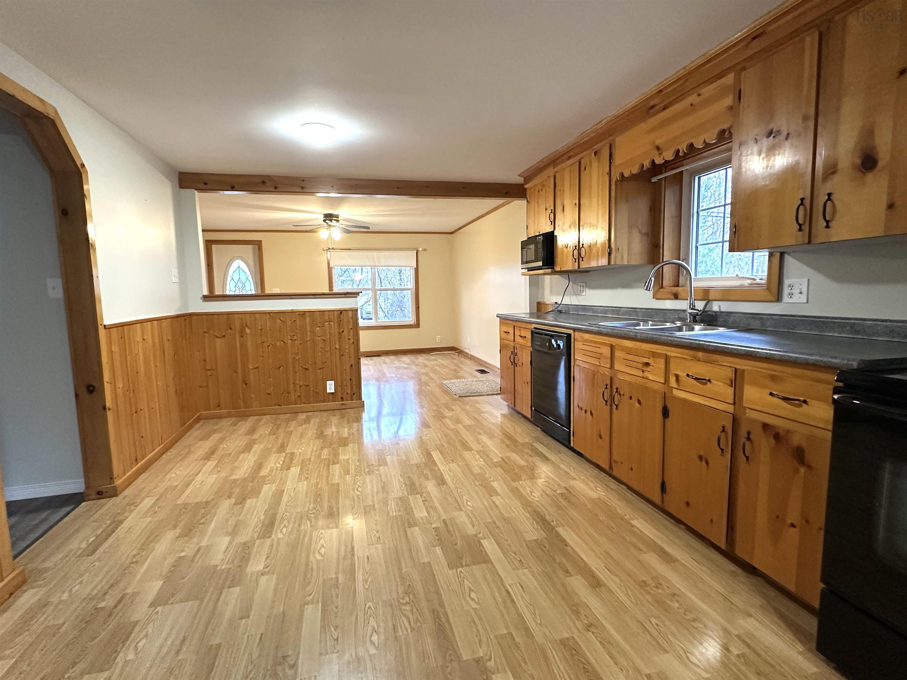 $219,900.00: 61 HILLSIDE Road, Brooklyn