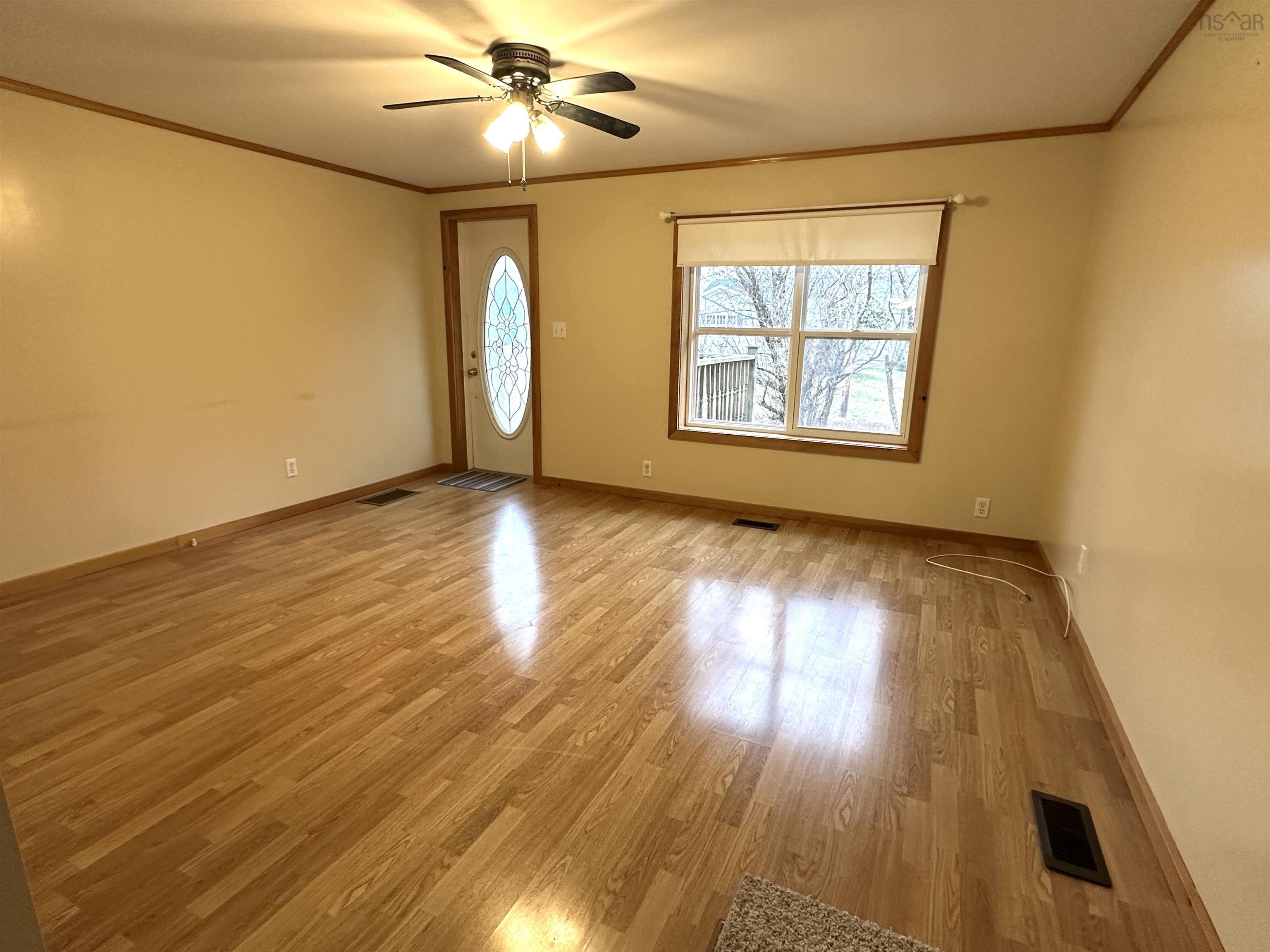 $219,900.00: 61 HILLSIDE Road, Brooklyn