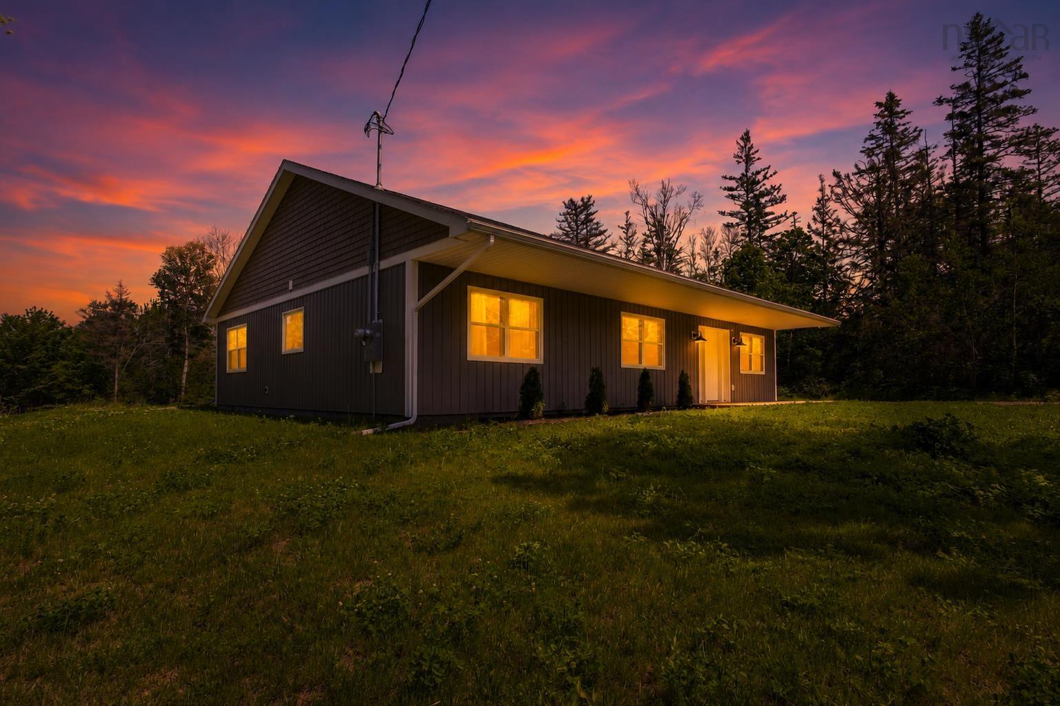 $485,000.00: 1960 Long Point Road, Burlington