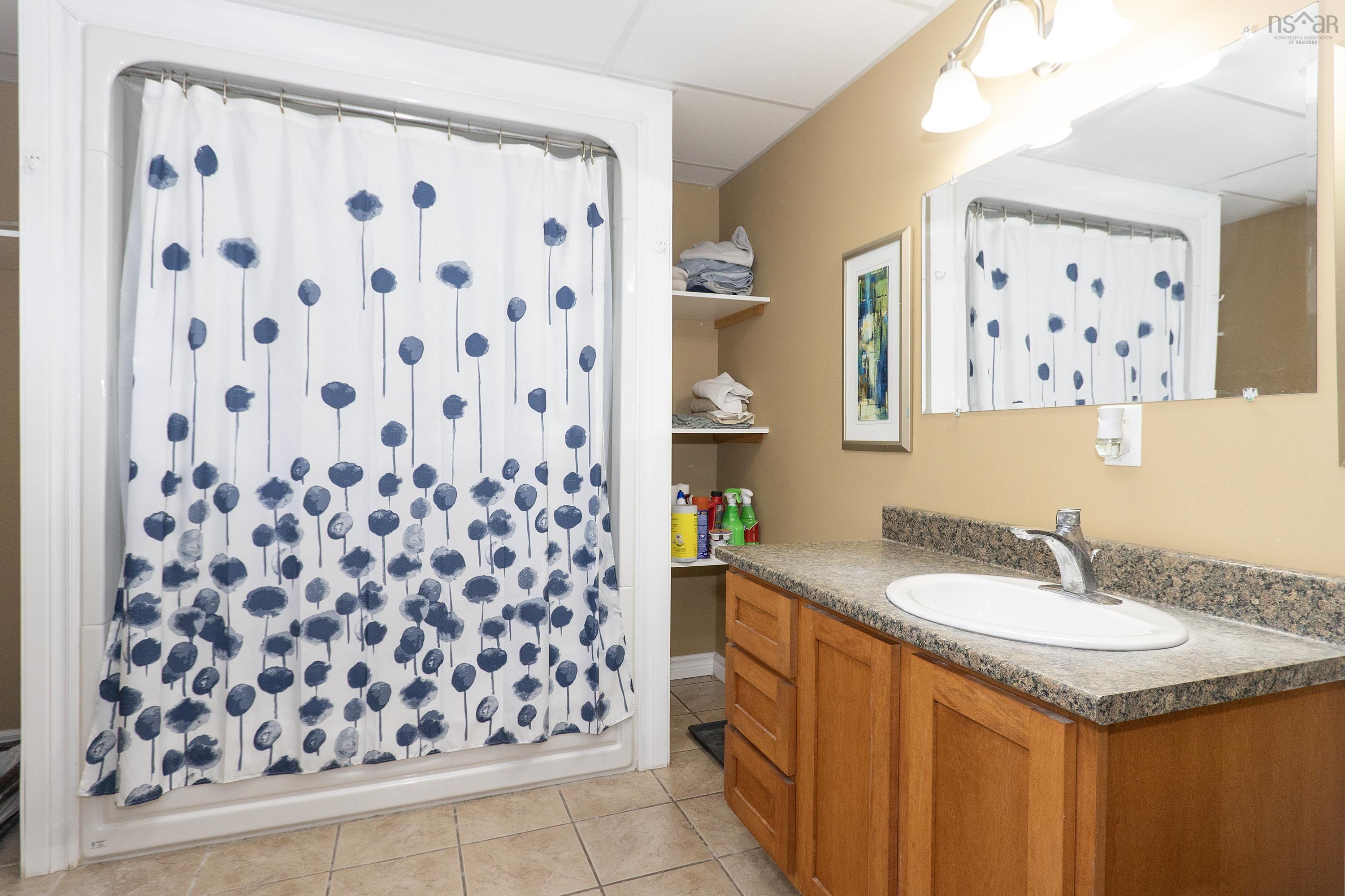 $339,900.00: 1 Casper Court, Amherst
