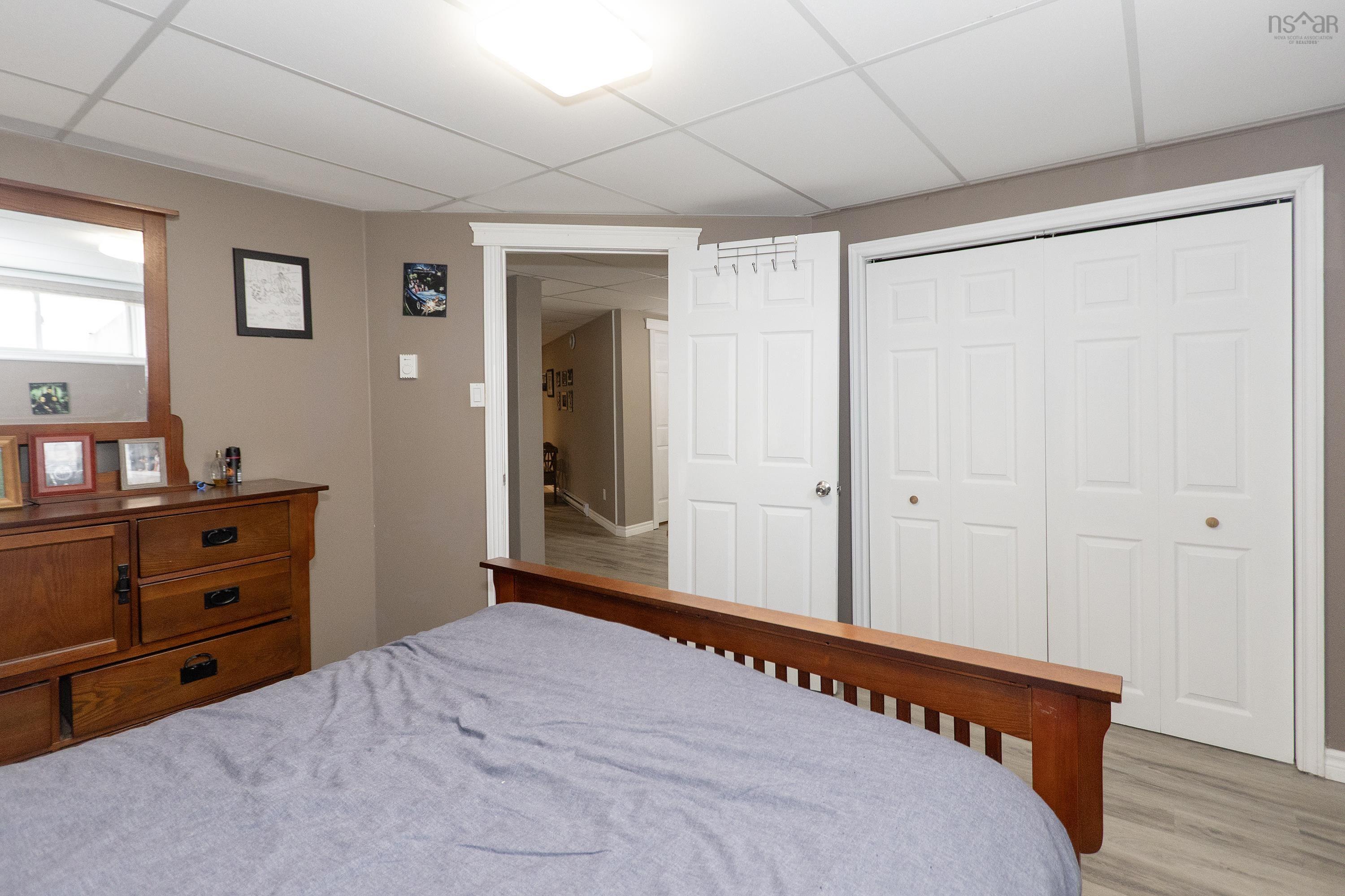$339,900.00: 1 Casper Court, Amherst