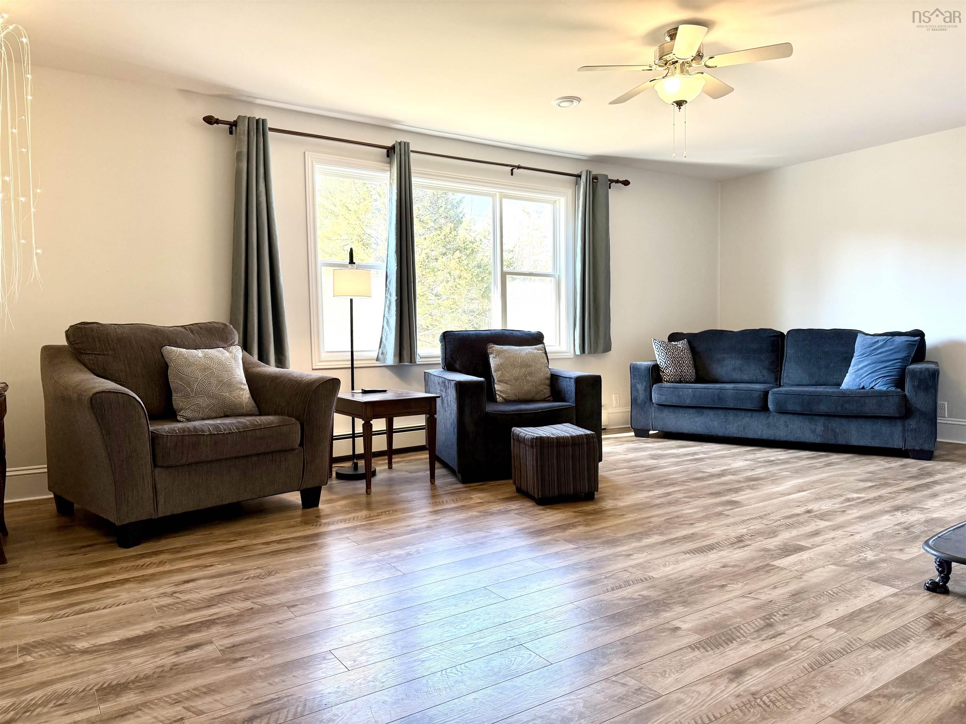 $524,900.00: 636 Macdonald Road, Brookdale