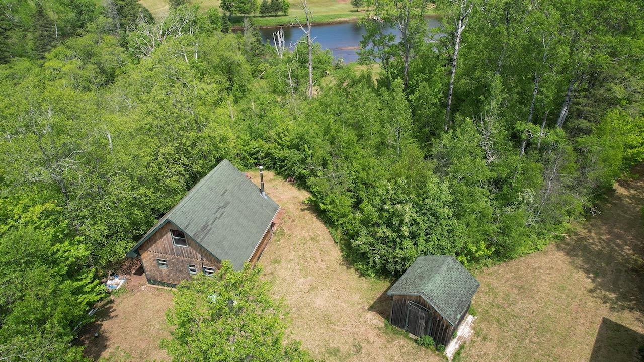 $239,000.00: 6327 Hwy 321 Highway, Roslin