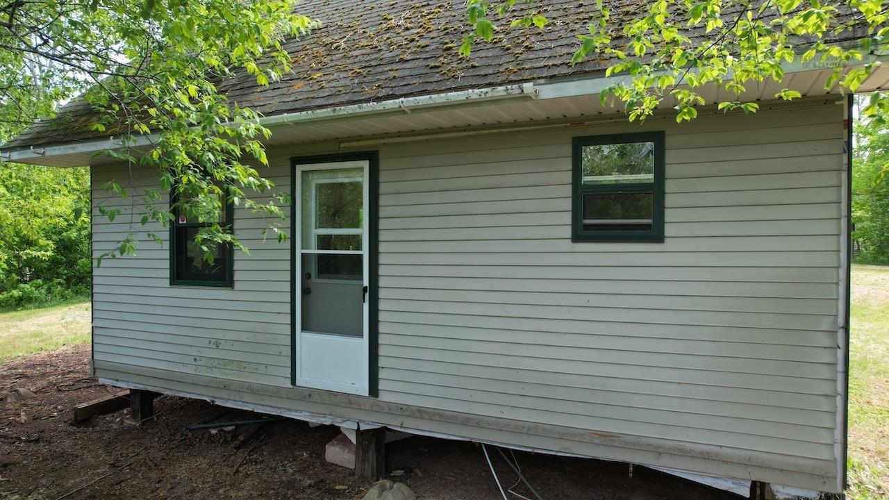 $239,000.00: 6327 Hwy 321 Highway, Roslin