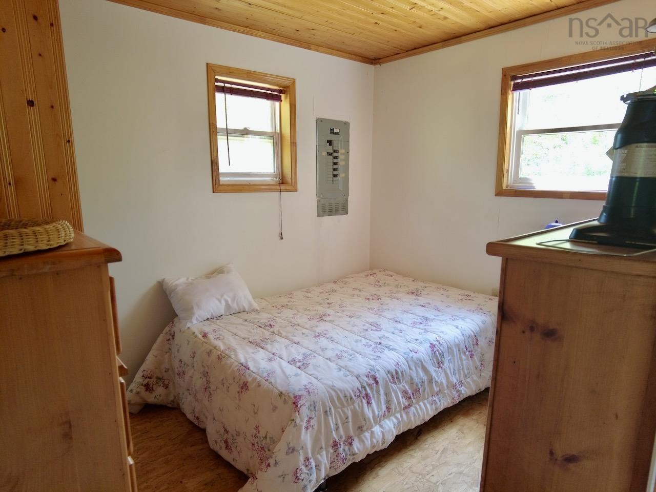 $239,000.00: 6327 Hwy 321 Highway, Roslin