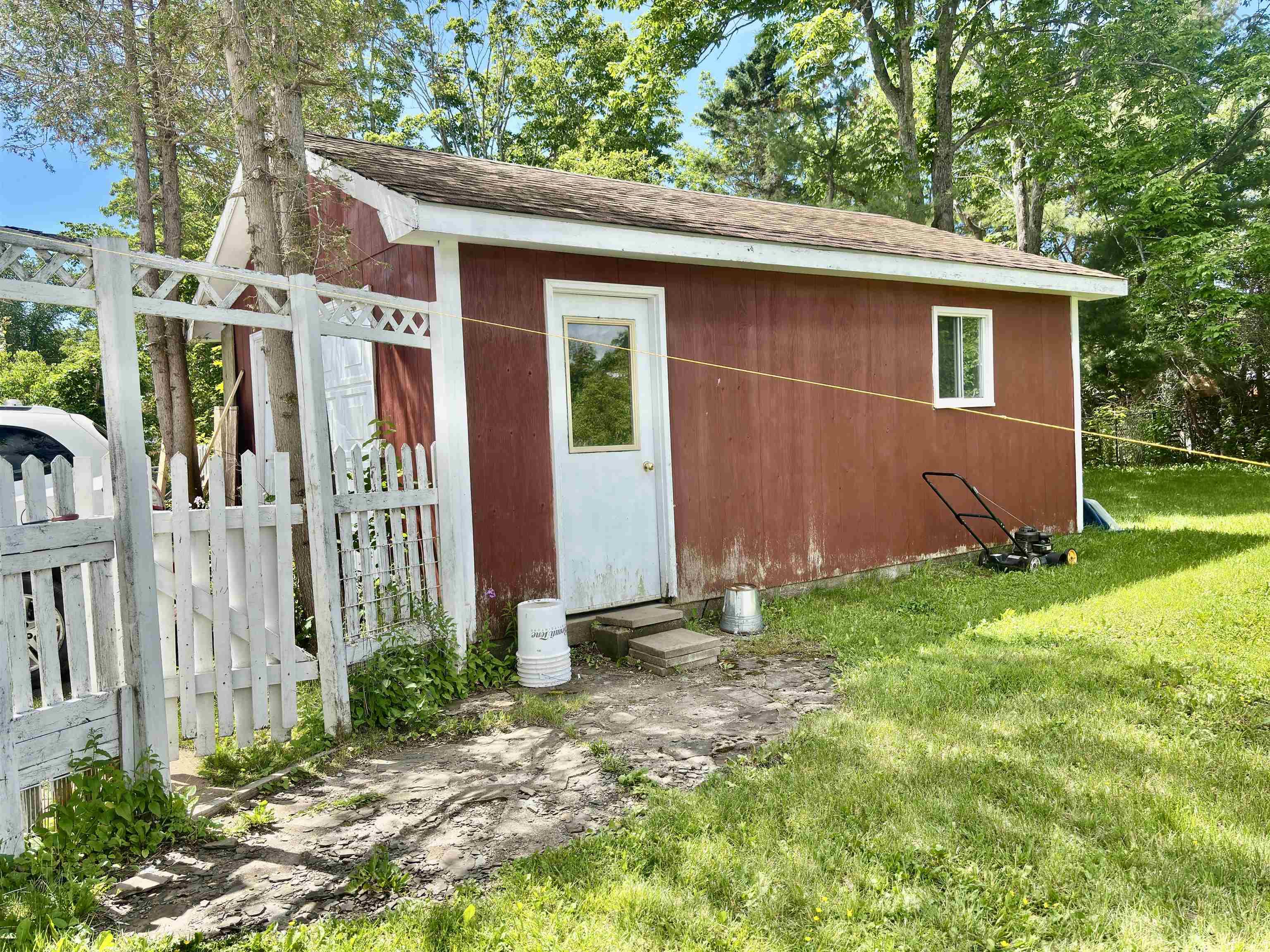 $182,500.00: 49 Chapel Street, Parrsboro