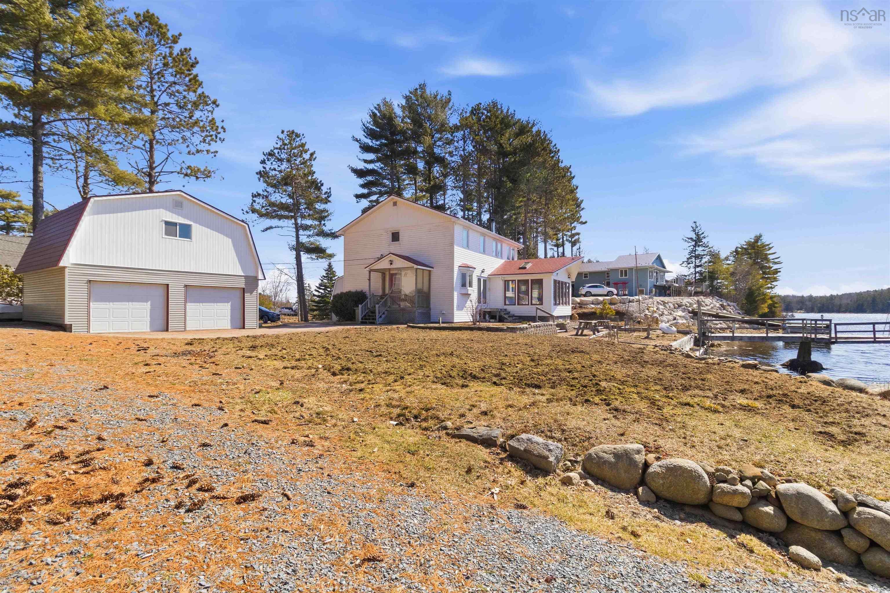 $799,900.00: 50 Narrows Basin Road, Martins River