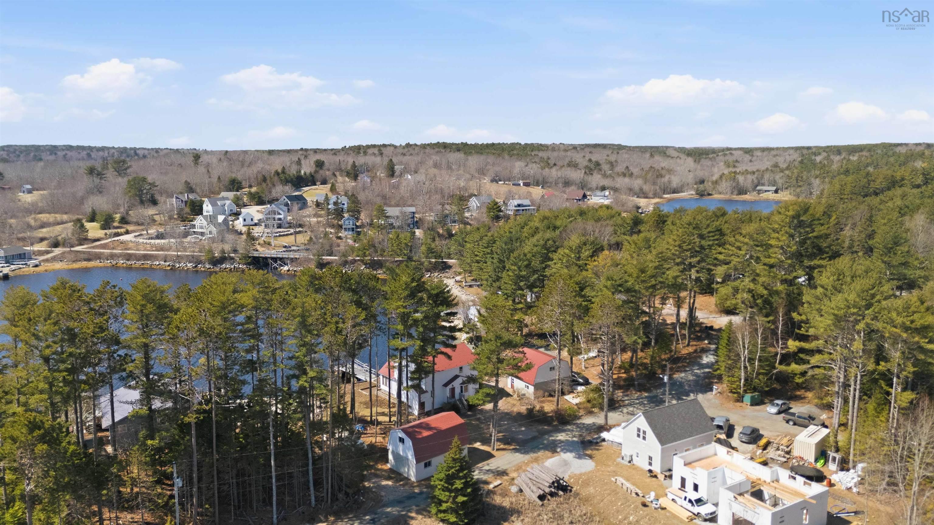 $799,900.00: 50 Narrows Basin Road, Martins River