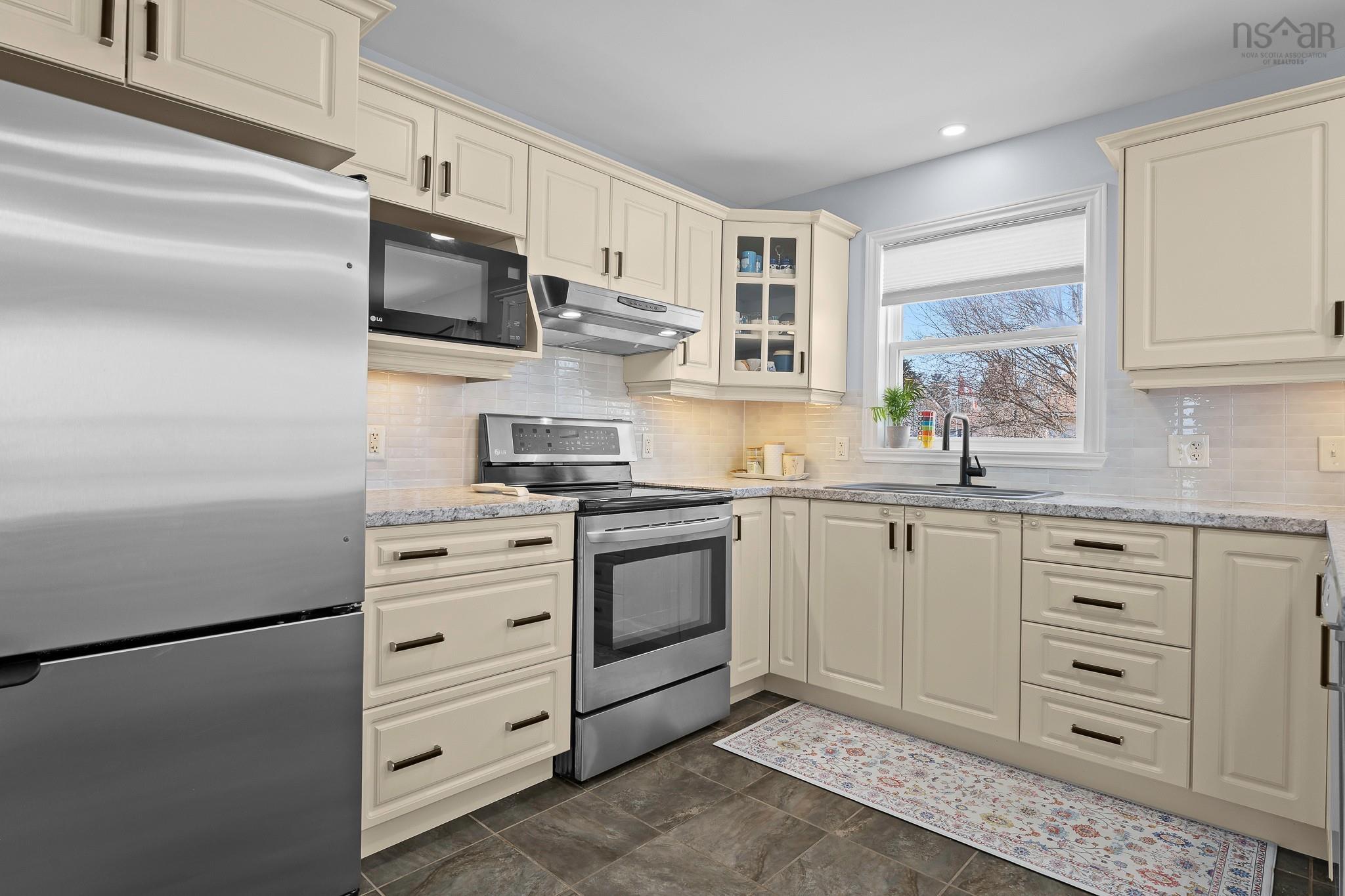 $515,000.00: 100 Atikian Drive, Eastern Passage