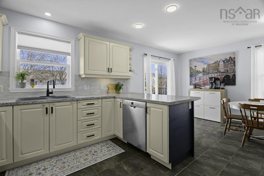 $515,000.00: 100 Atikian Drive, Eastern Passage