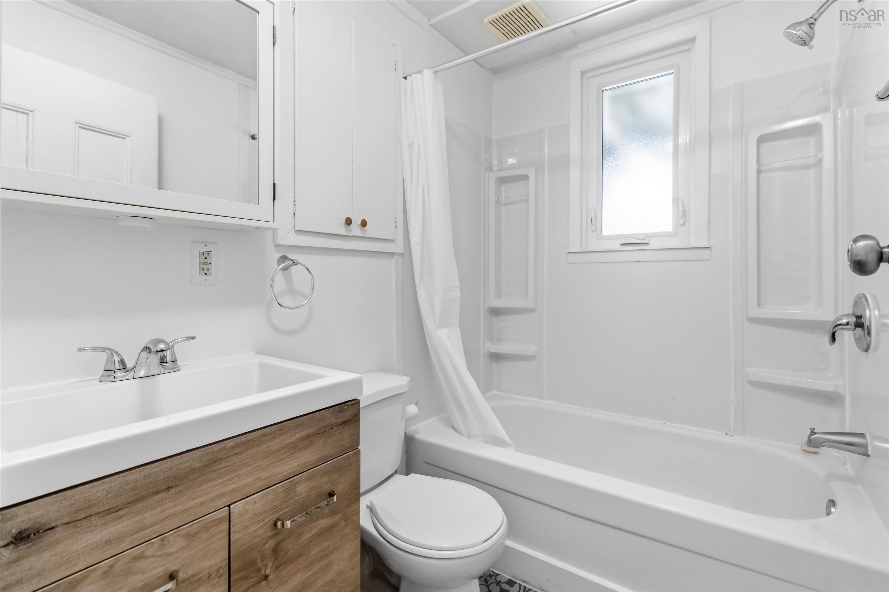 16 Cottage Road, Halifax, NS (MLS 202607202)