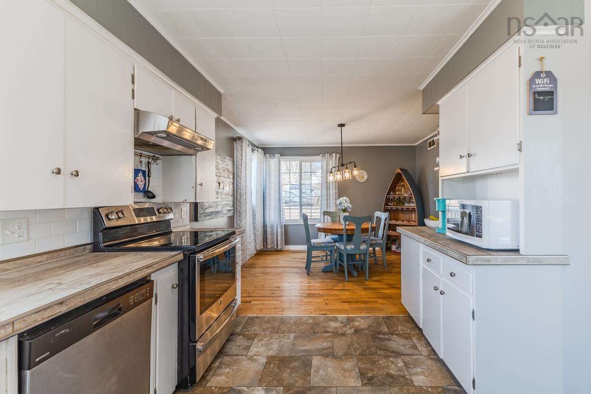 $307,500.00: 56 Regent Street, Amherst