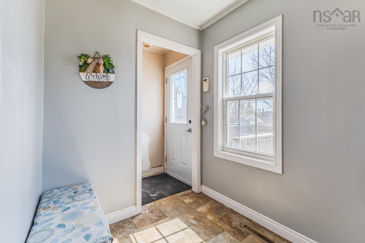 $307,500.00: 56 Regent Street, Amherst