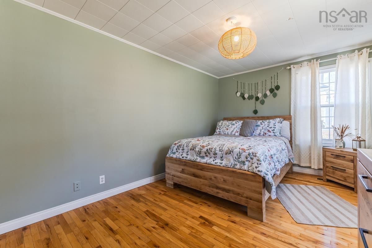 $307,500.00: 56 Regent Street, Amherst
