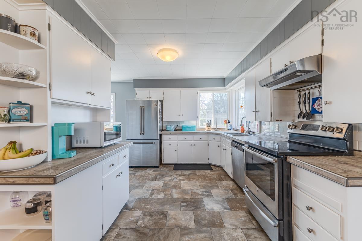 $307,500.00: 56 Regent Street, Amherst