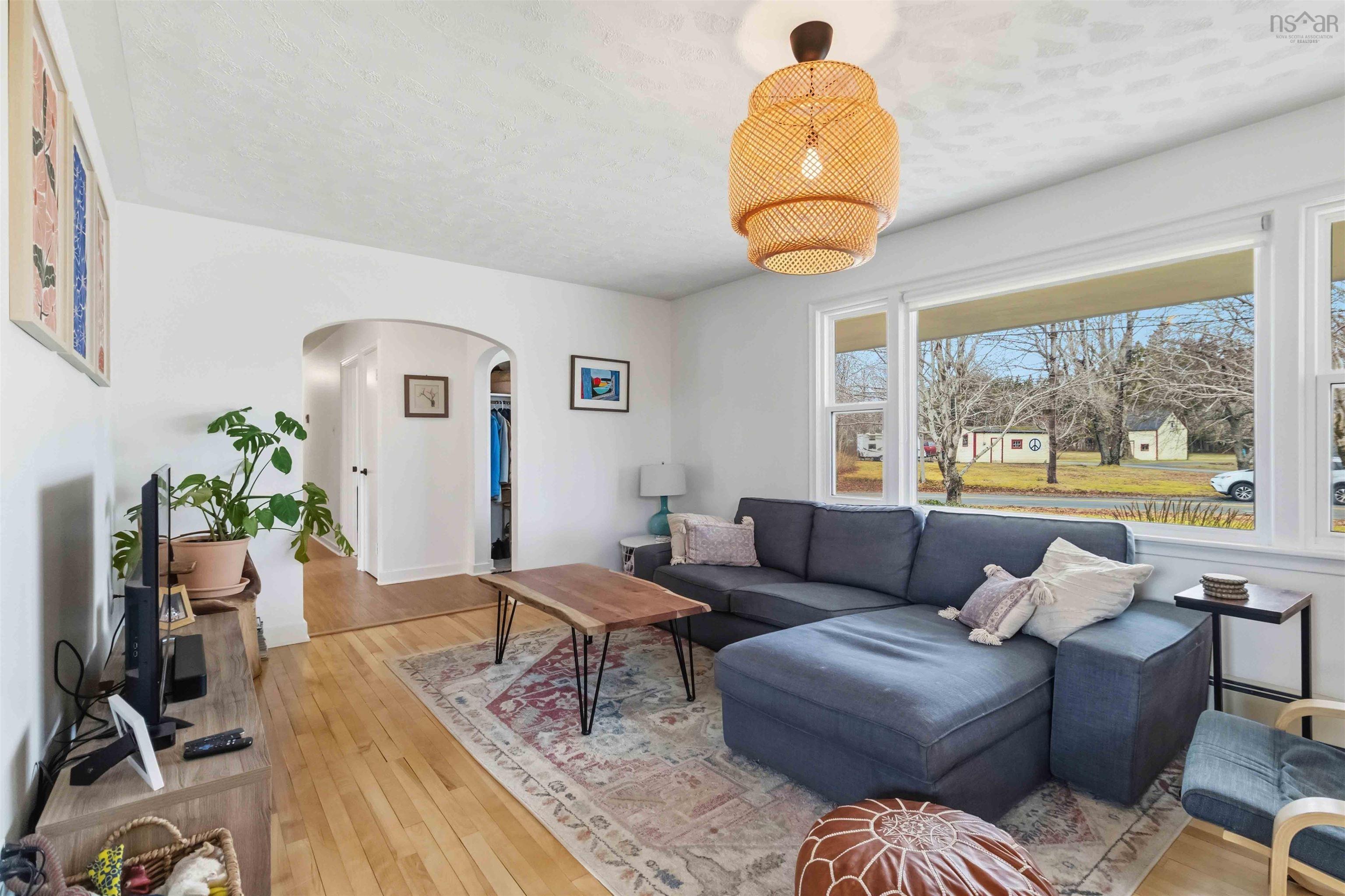 $475,000.00: 65 Back Road, Broad Cove