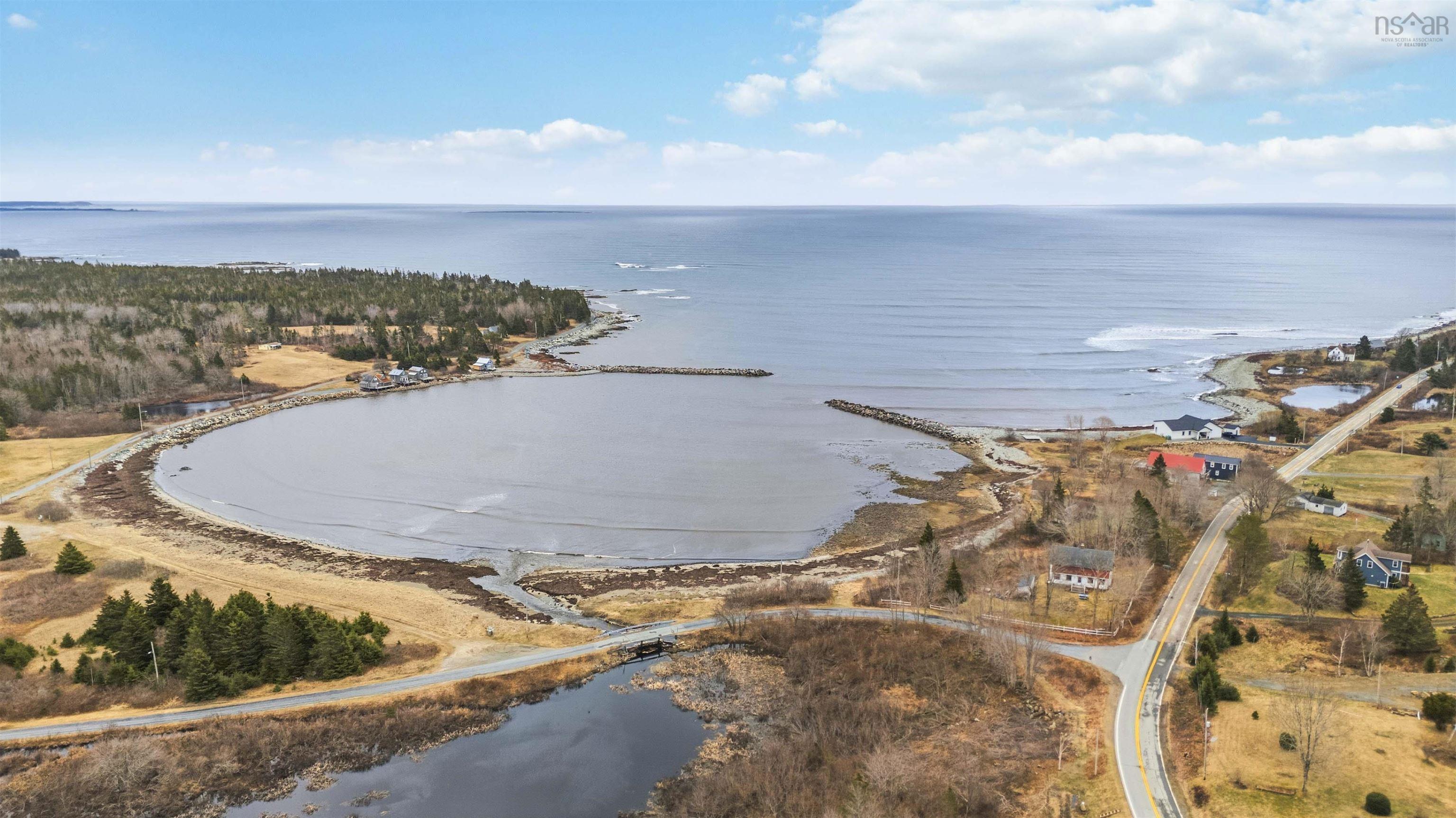 $475,000.00: 65 Back Road, Broad Cove