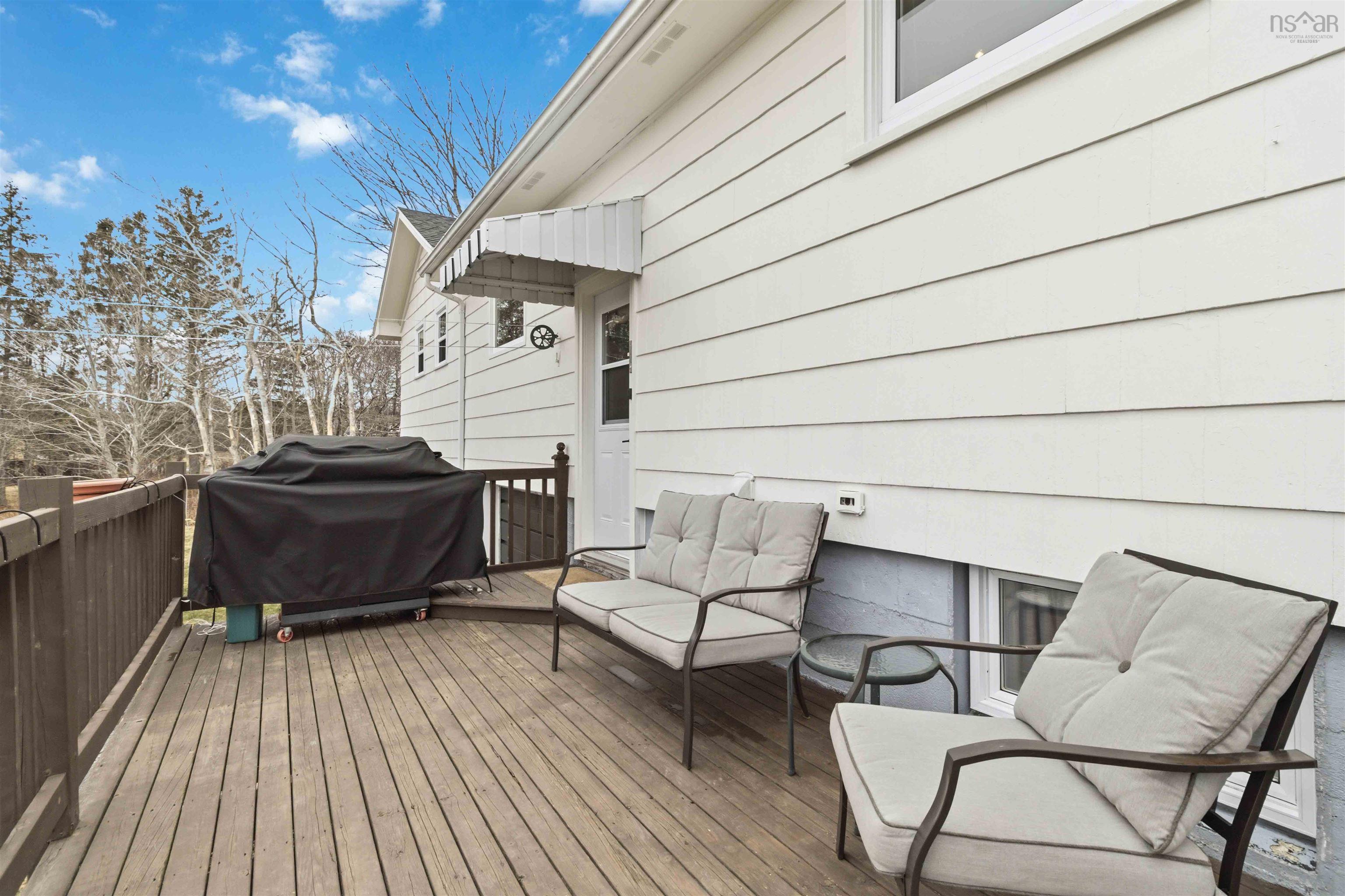 $475,000.00: 65 Back Road, Broad Cove