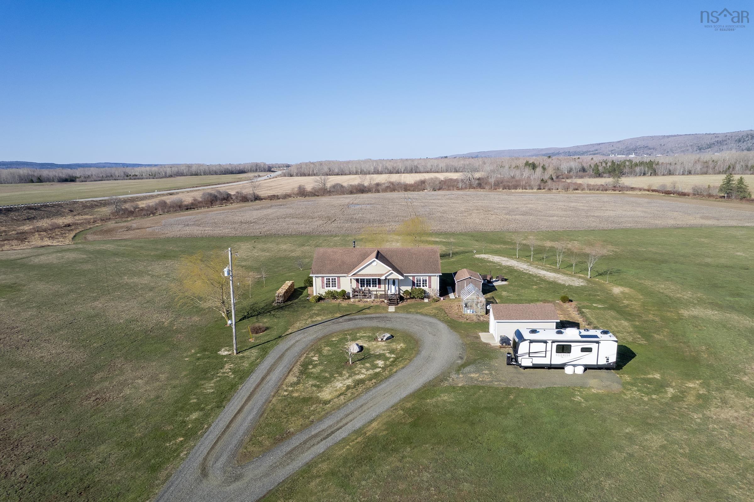 $549,000.00: 509 Fitch Road, Lawrencetown