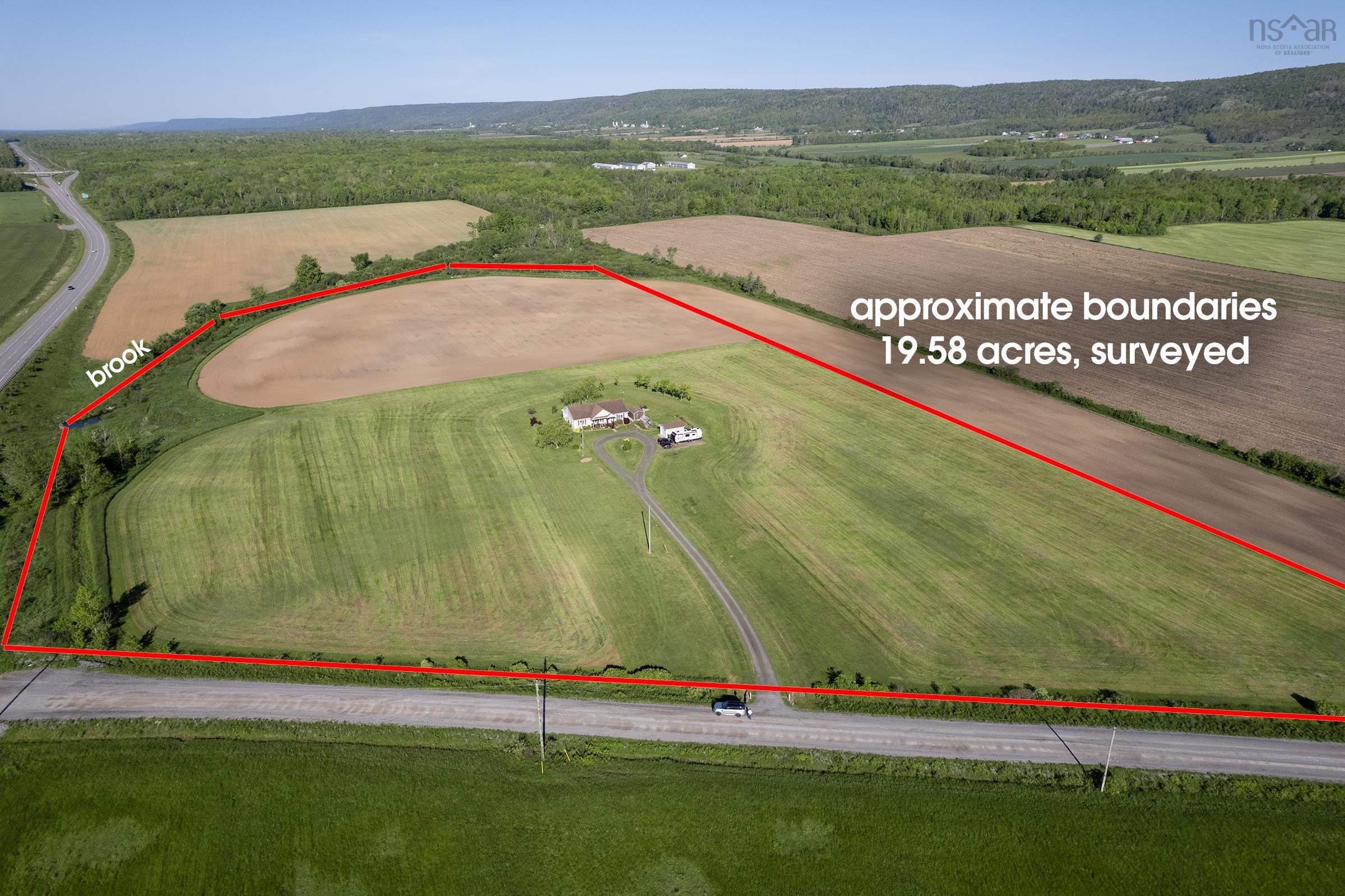 $525,000.00: 509 Fitch Road, Lawrencetown