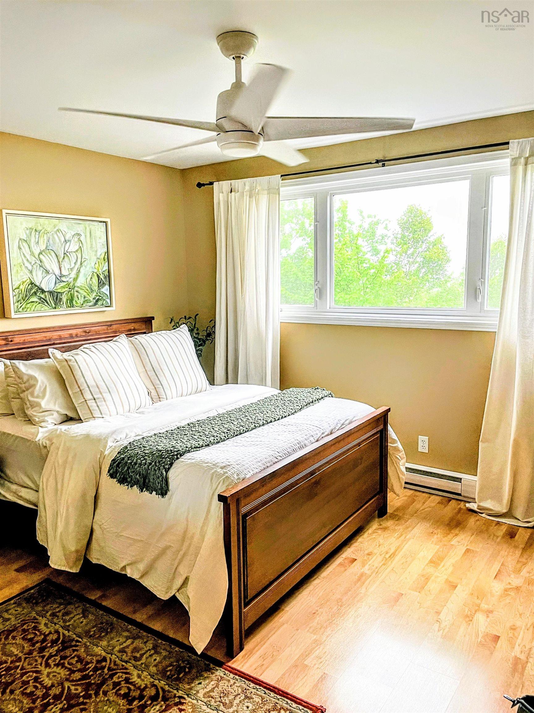 $529,900.00: 72 Spring Tide Lane, Two Islands