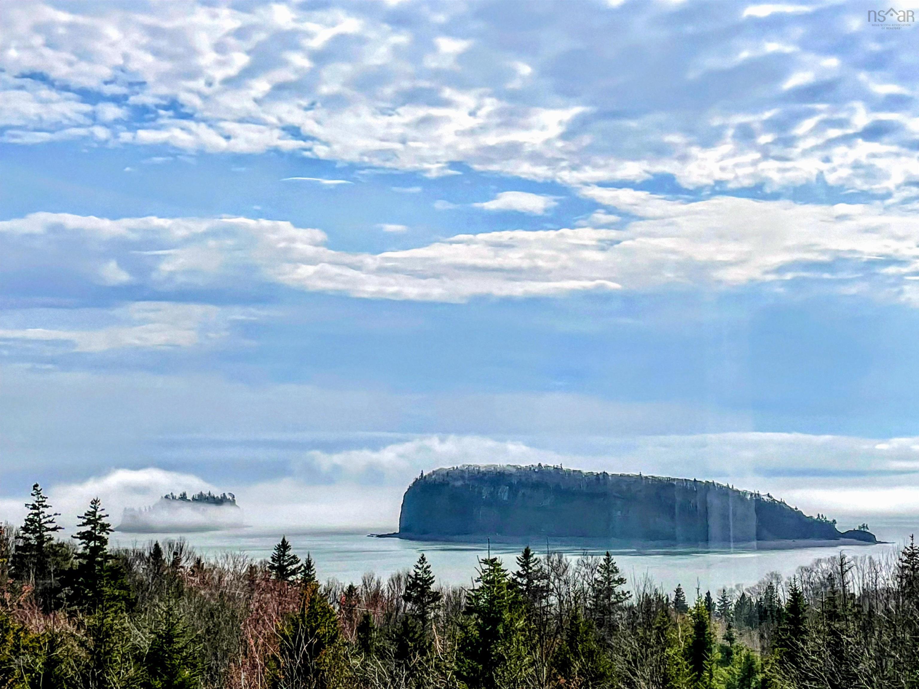$529,900.00: 72 Spring Tide Lane, Two Islands