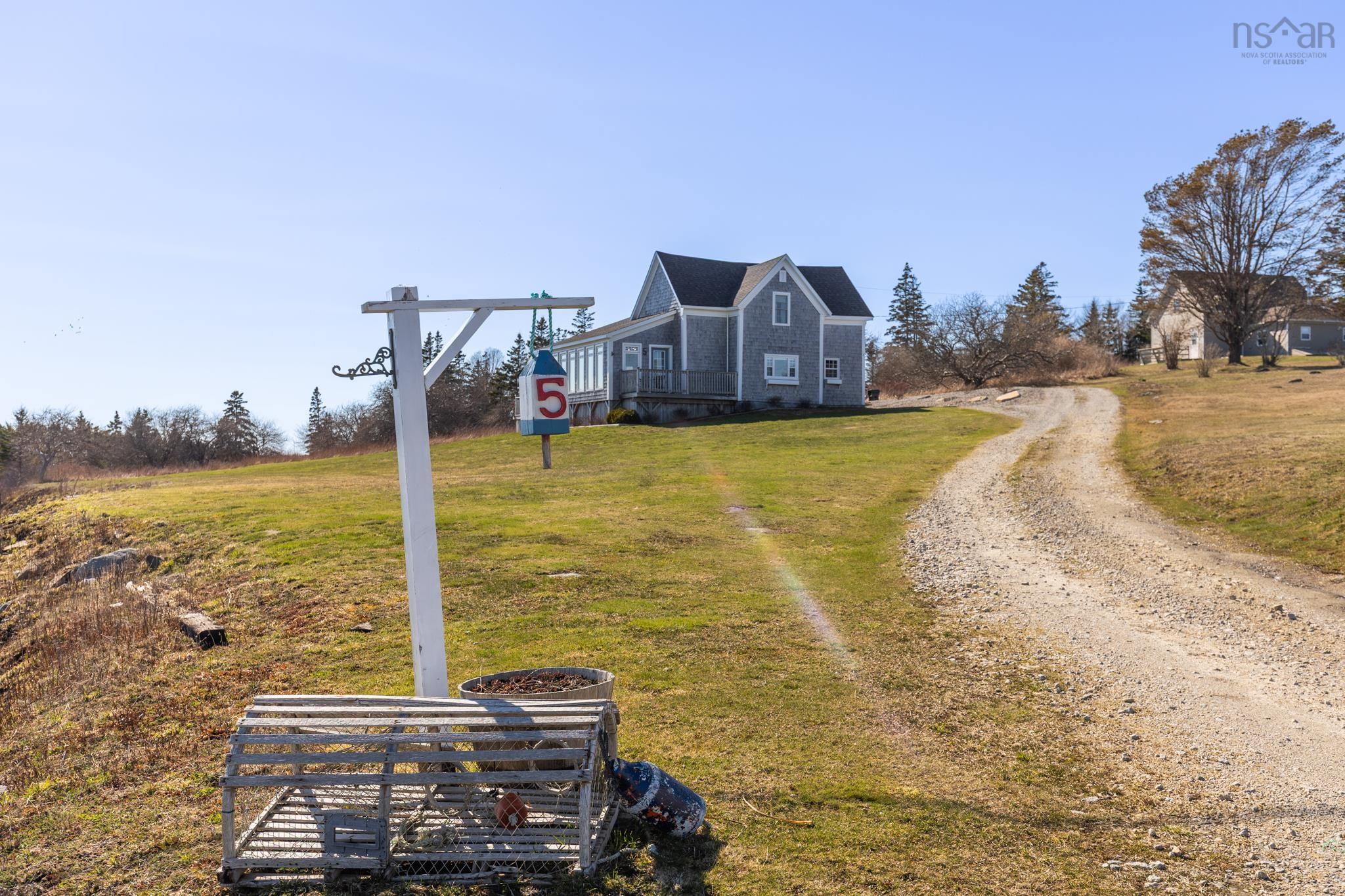 $529,000.00: 5 Highway 308, Morris Island