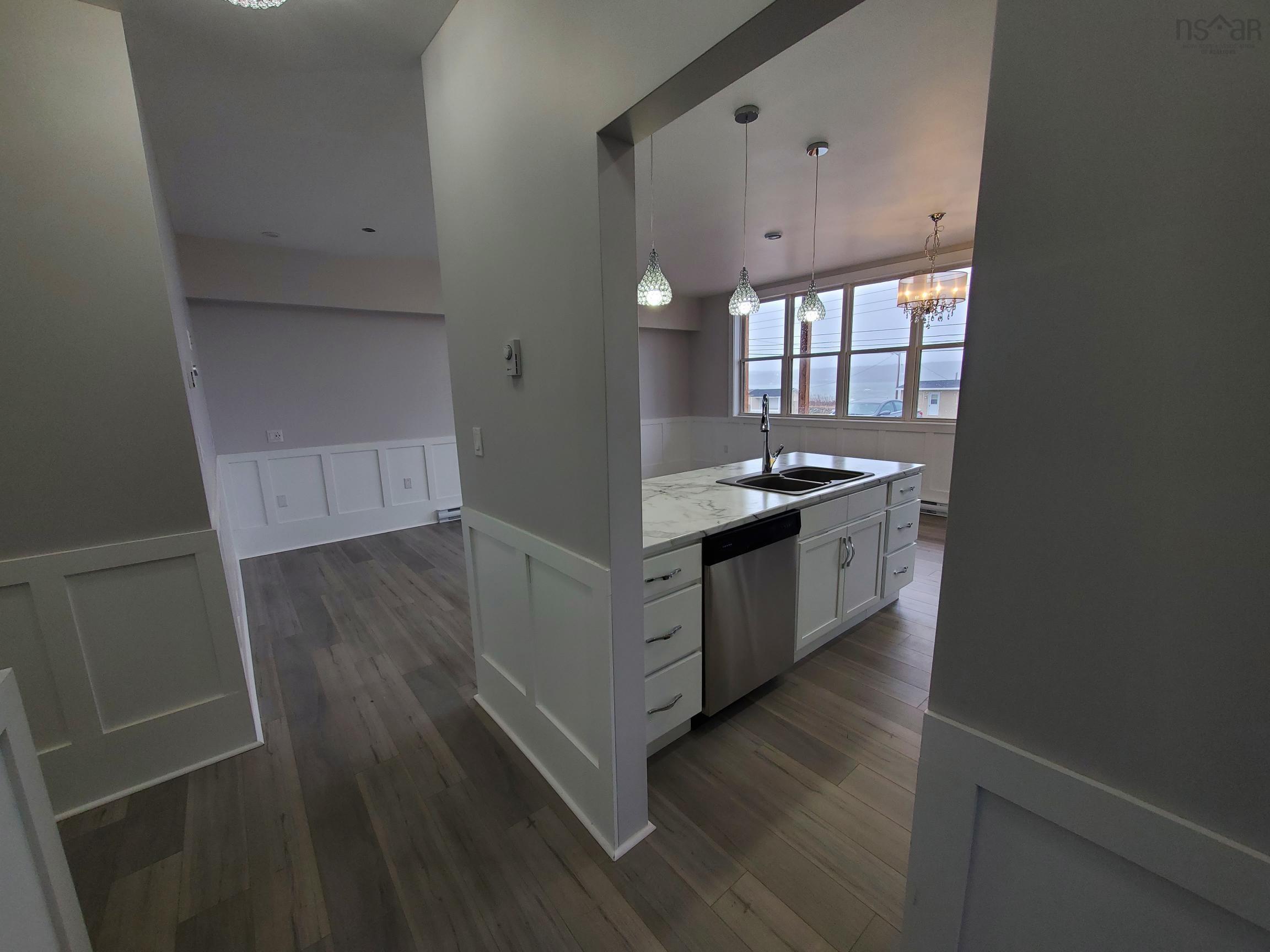 $2,890,000.00: 15482 Cabot Trail, Chéticamp