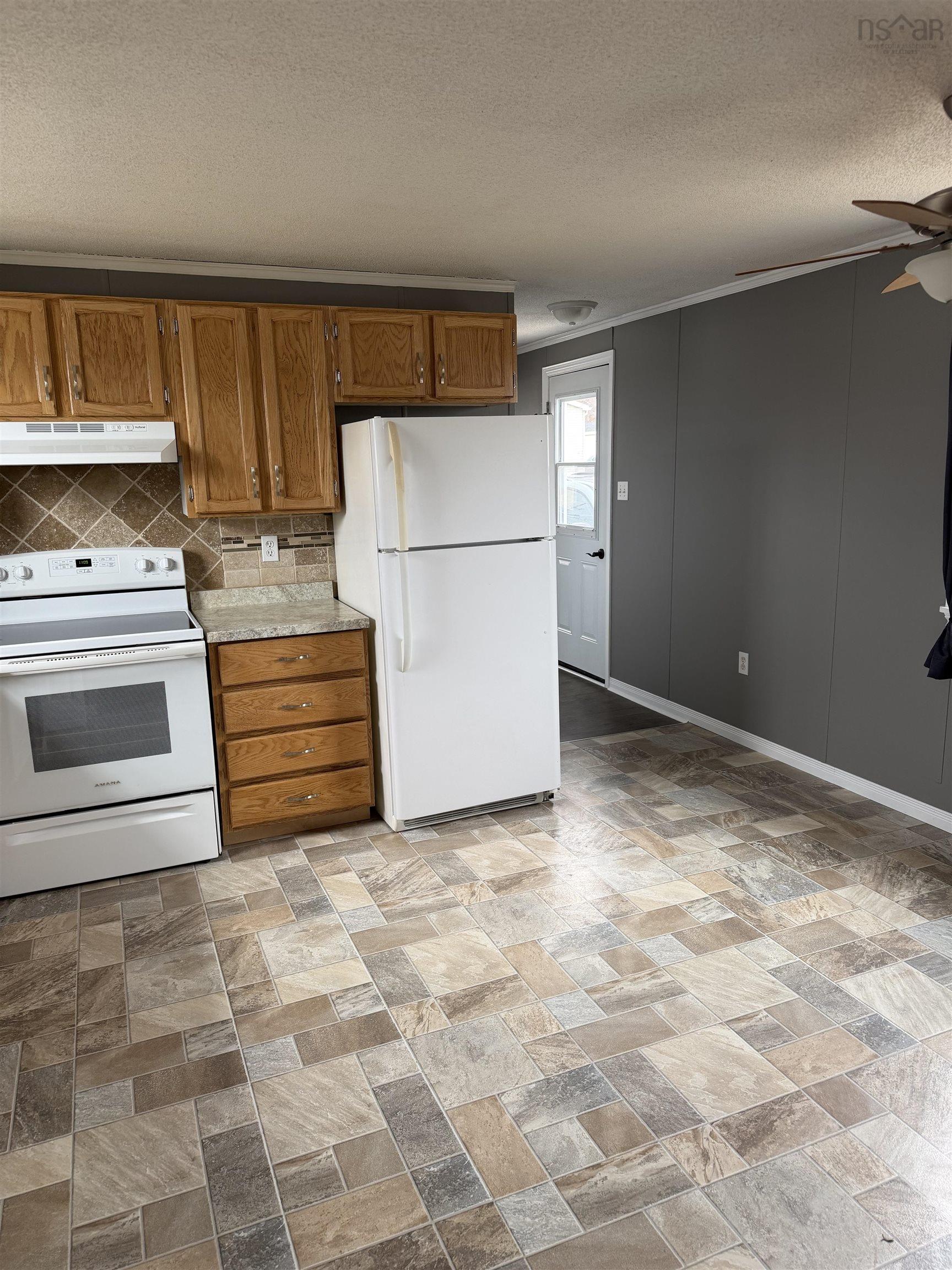$169,900.00: 63 Greenhill Drive            B2V 2V9, Antigonish