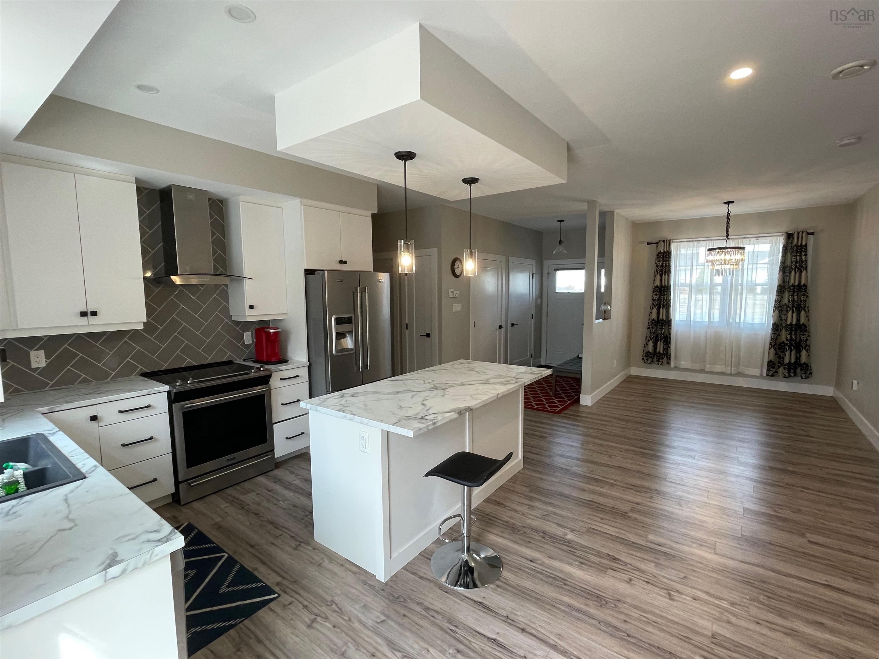 $449,900.00: 243 Braemar Drive, Westmount