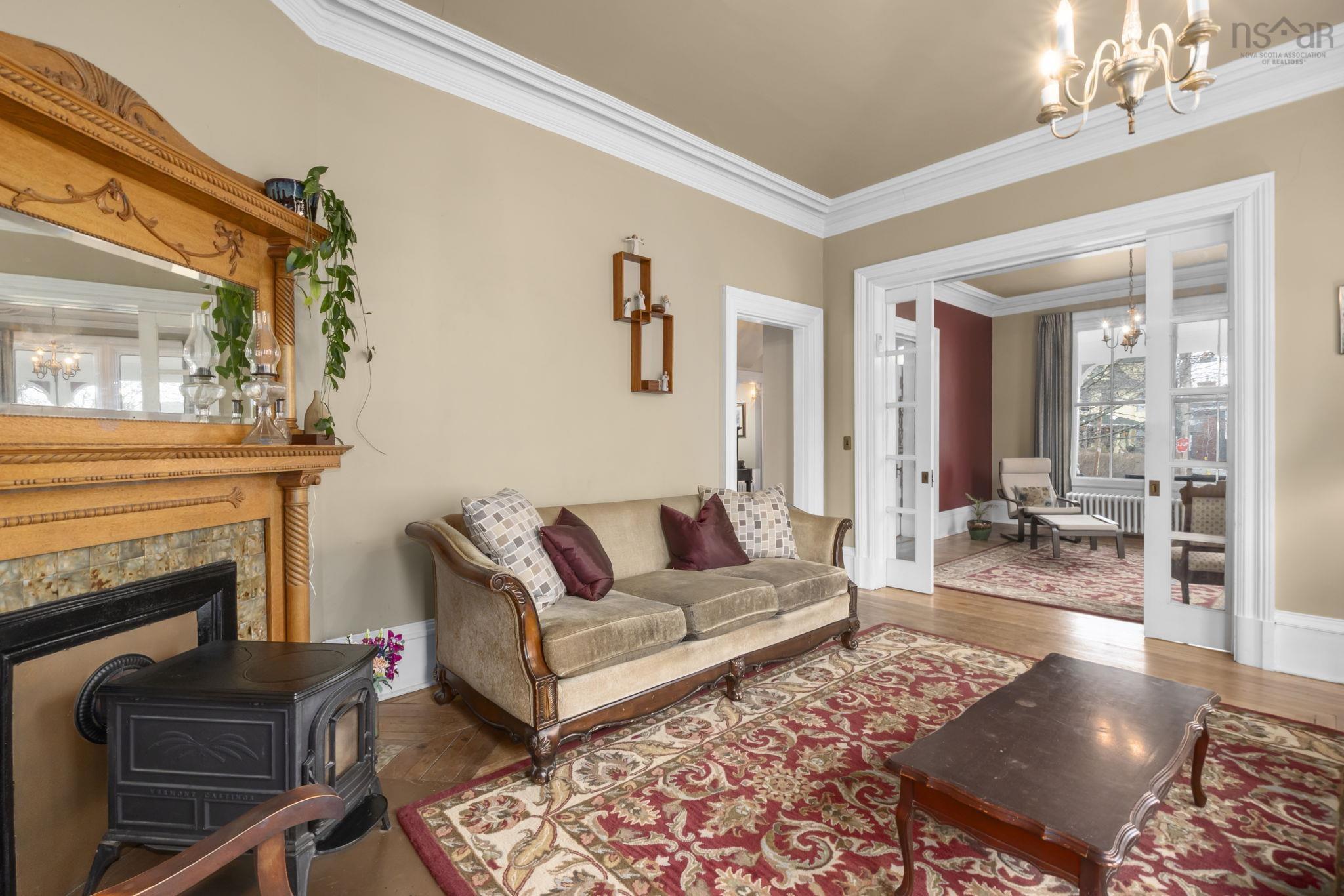 $549,000.00: 304 Clifton Avenue, Windsor