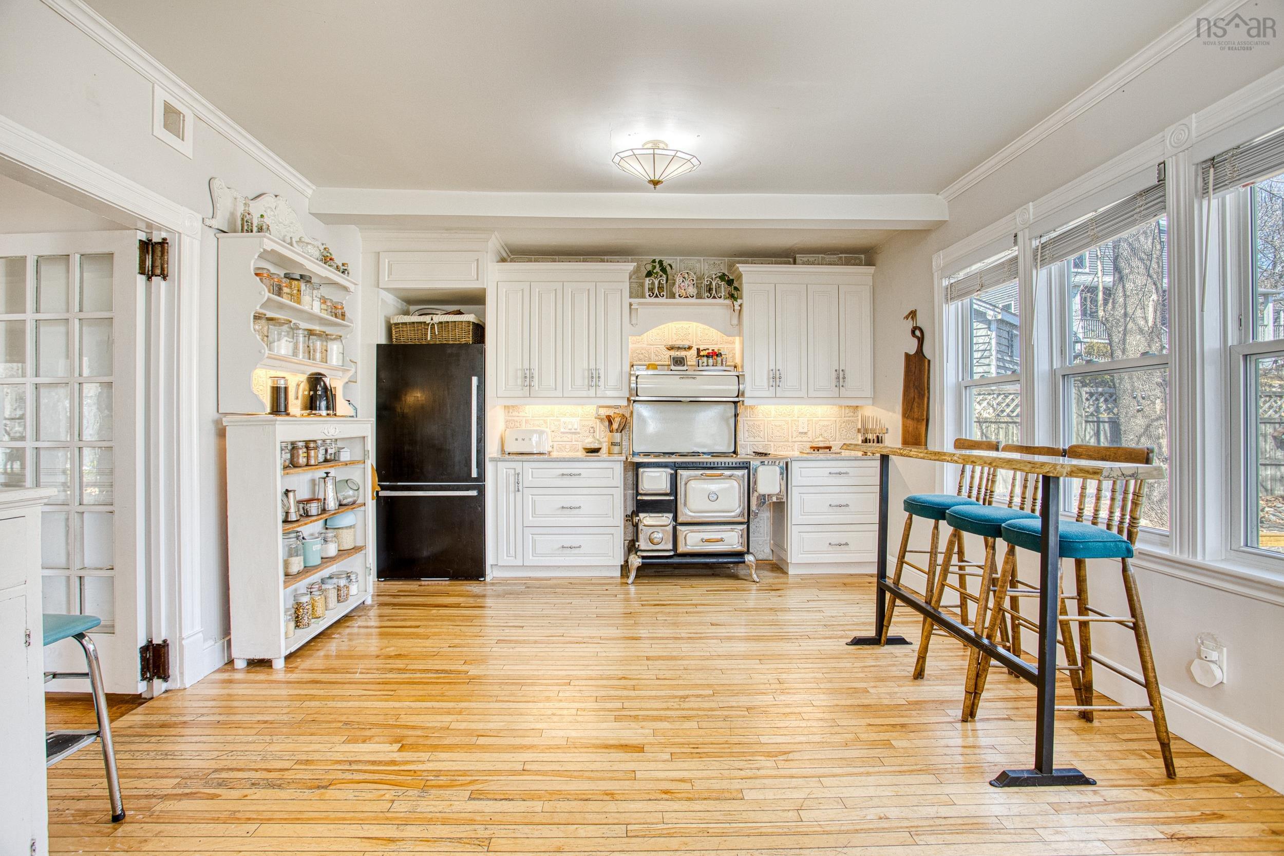 53 Rutledge Street, Bedford, NS (MLS 202607288)