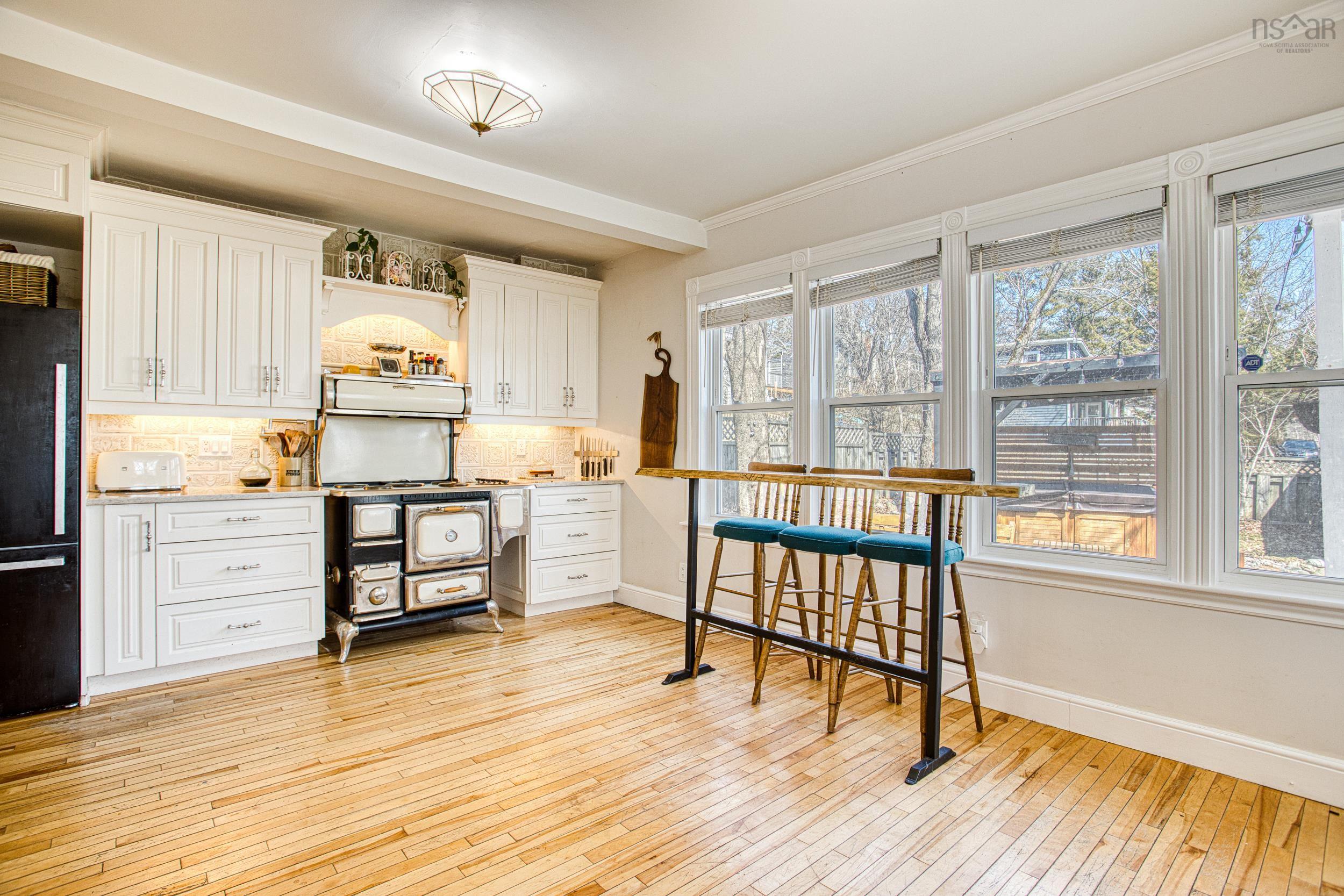 53 Rutledge Street, Bedford, NS (MLS 202607288)