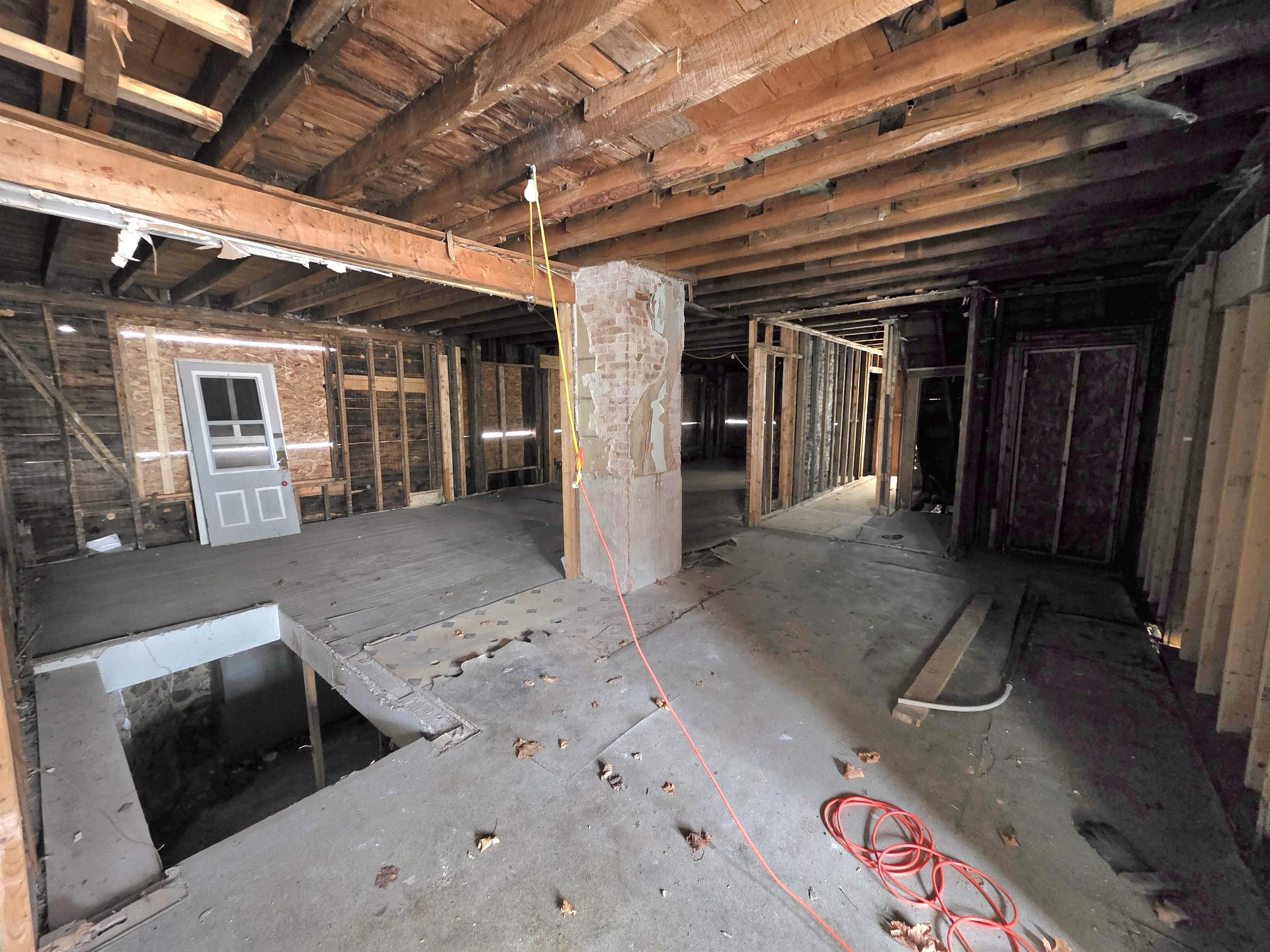 $195,888.00: 9 Water Street, Digby
