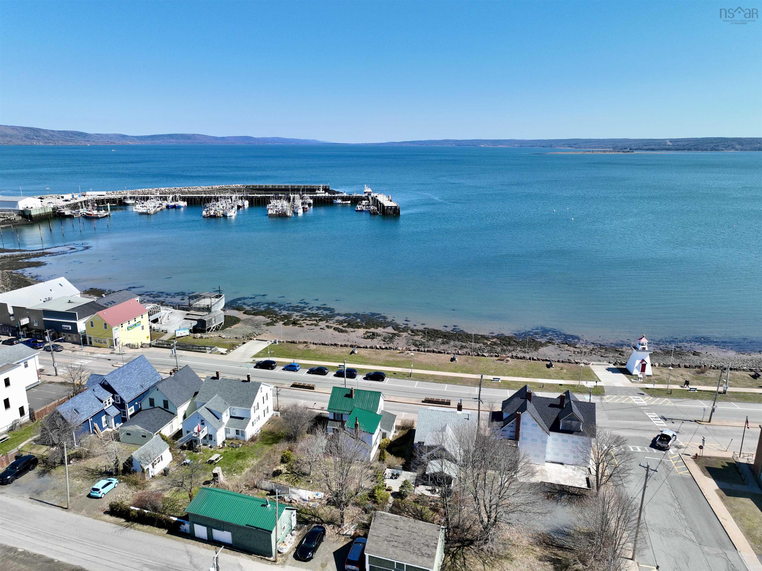 $195,888.00: 9 Water Street, Digby