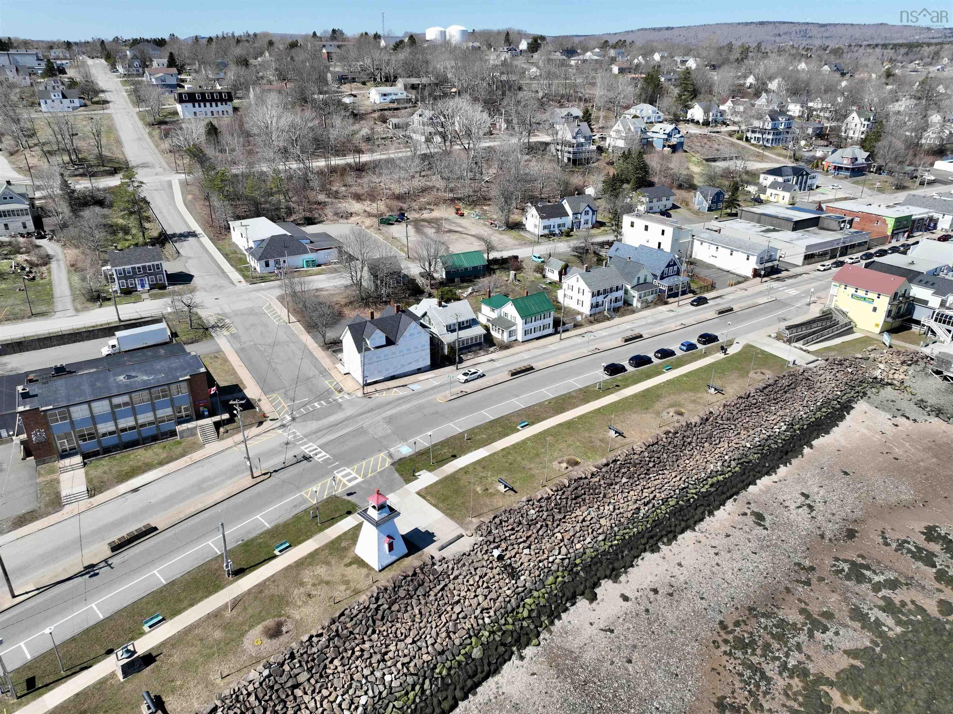 $195,888.00: 9 Water Street, Digby