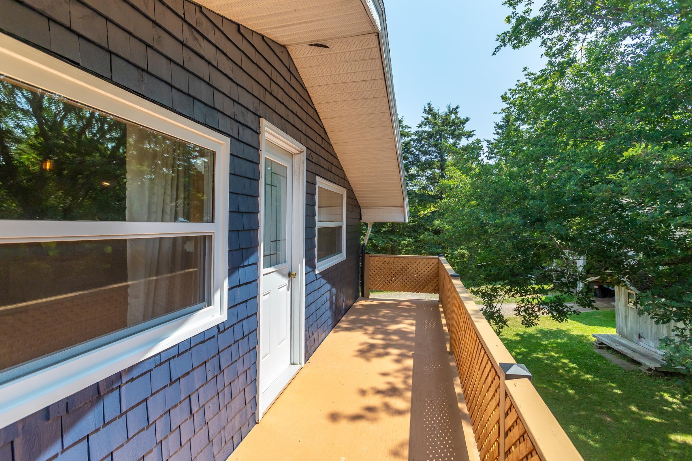 $499,999.00: 1242 Highway 201, Round Hill