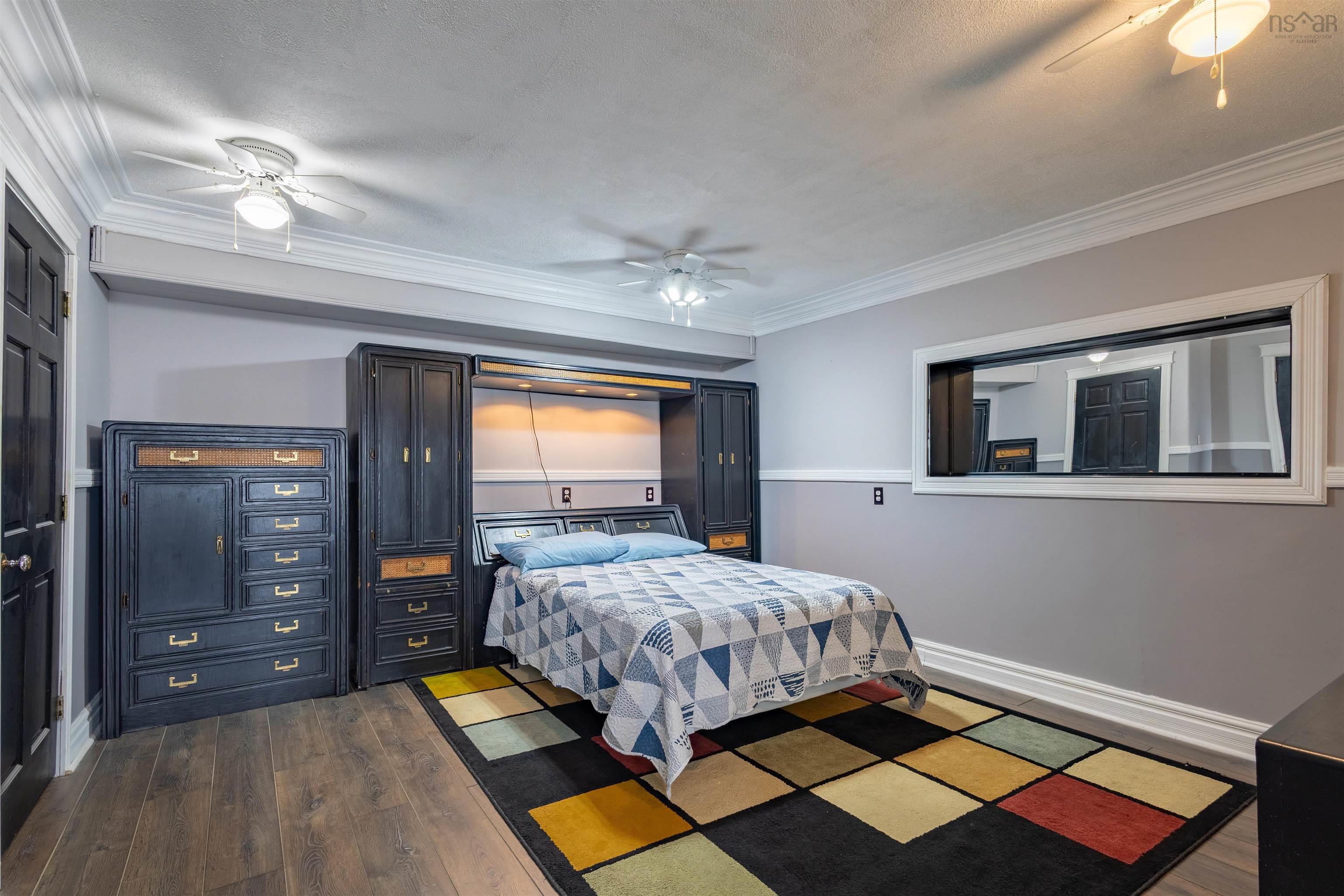 $449,000.00: 10383 105 Highway, Aberdeen